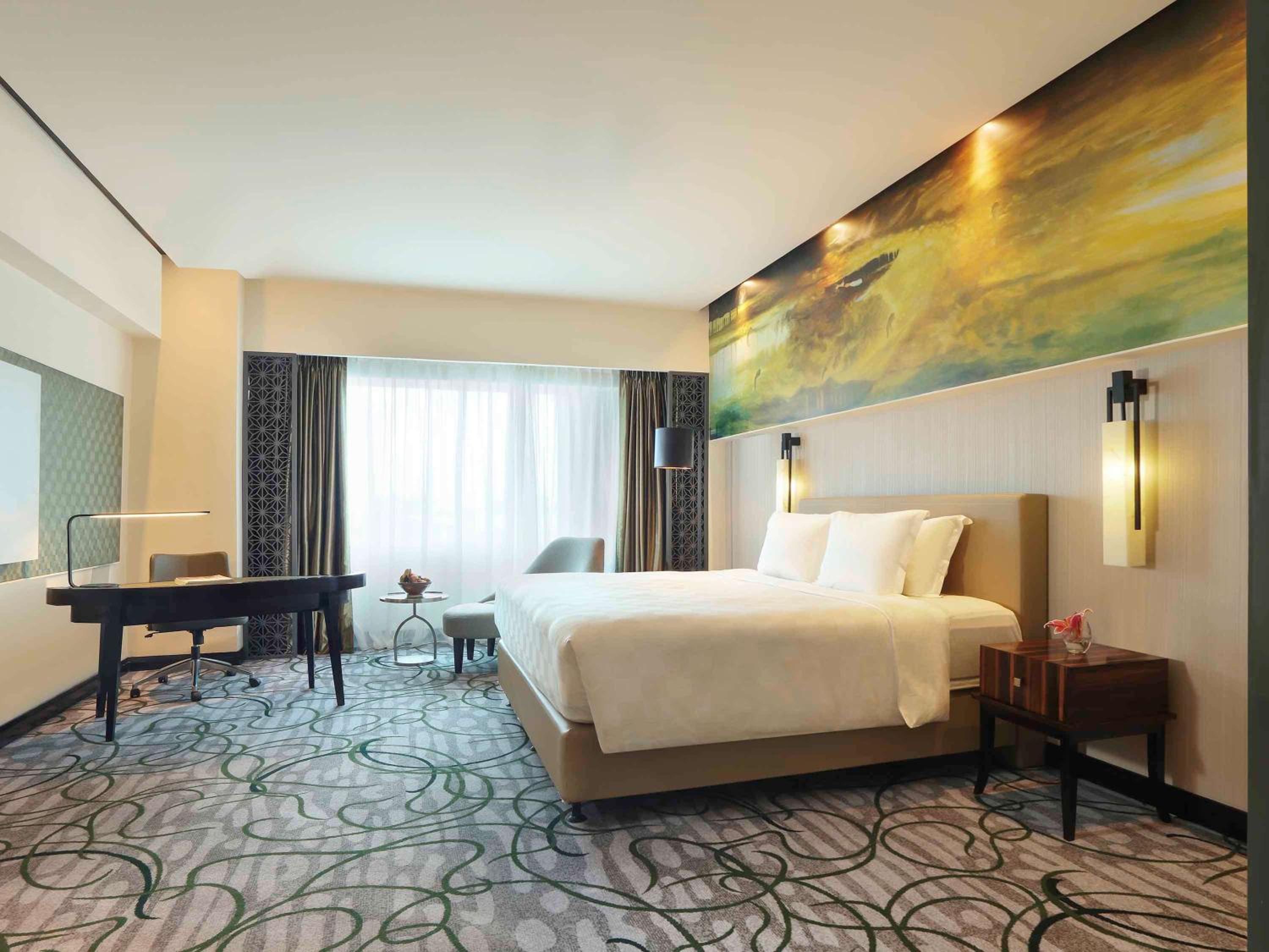 Premier King Room - Photo 5