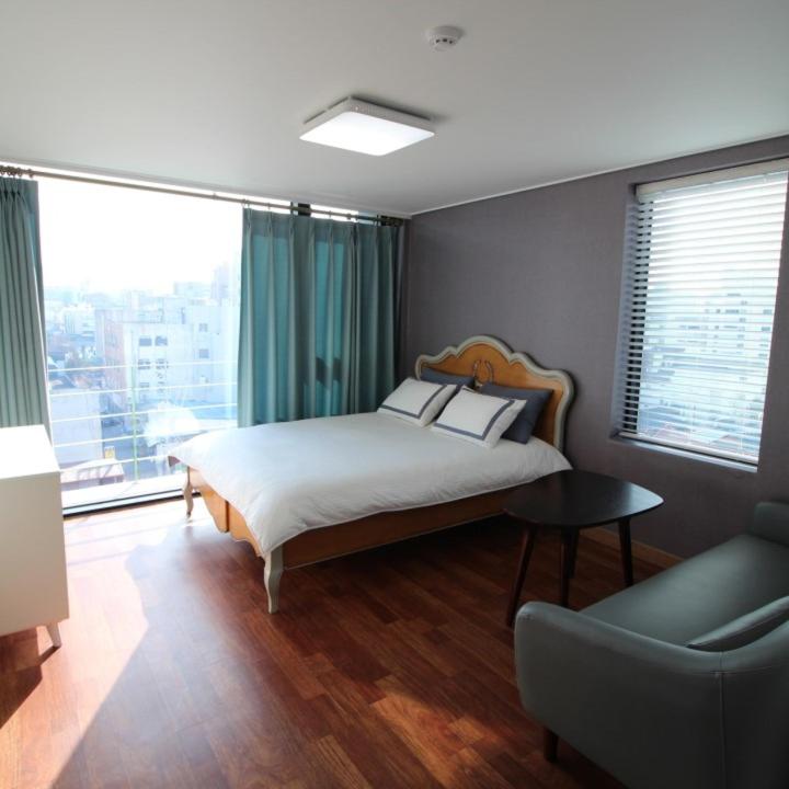 Deluxe Double Room photo 2