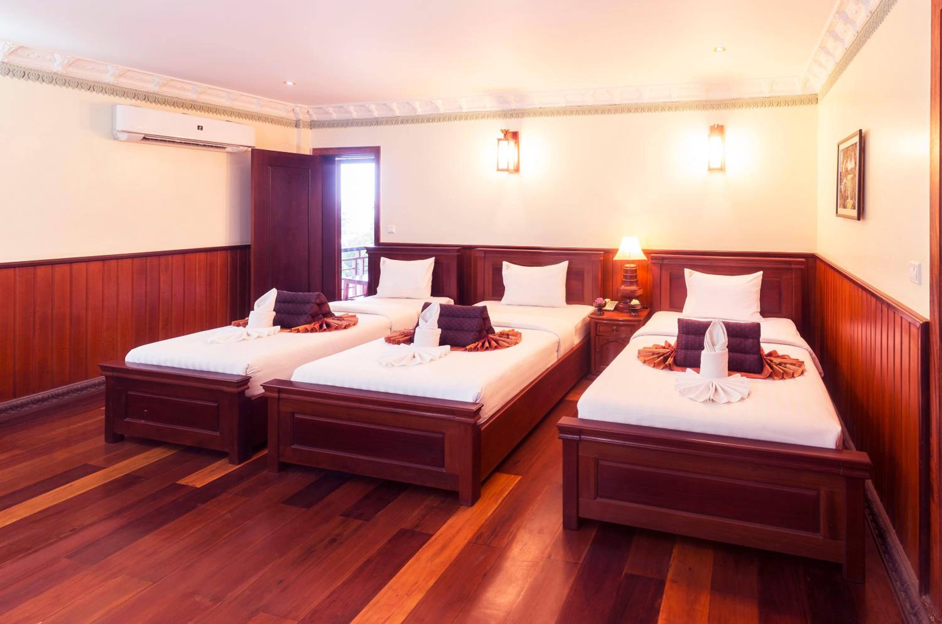 Superior Triple Room - Photo 5