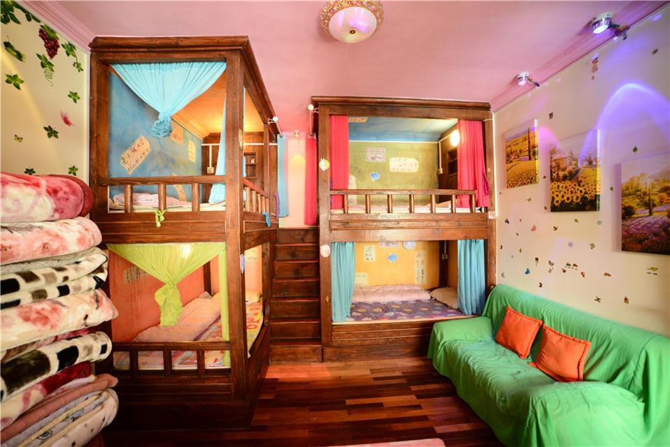 Bed in 4-Bed Mixed Dormitory Room