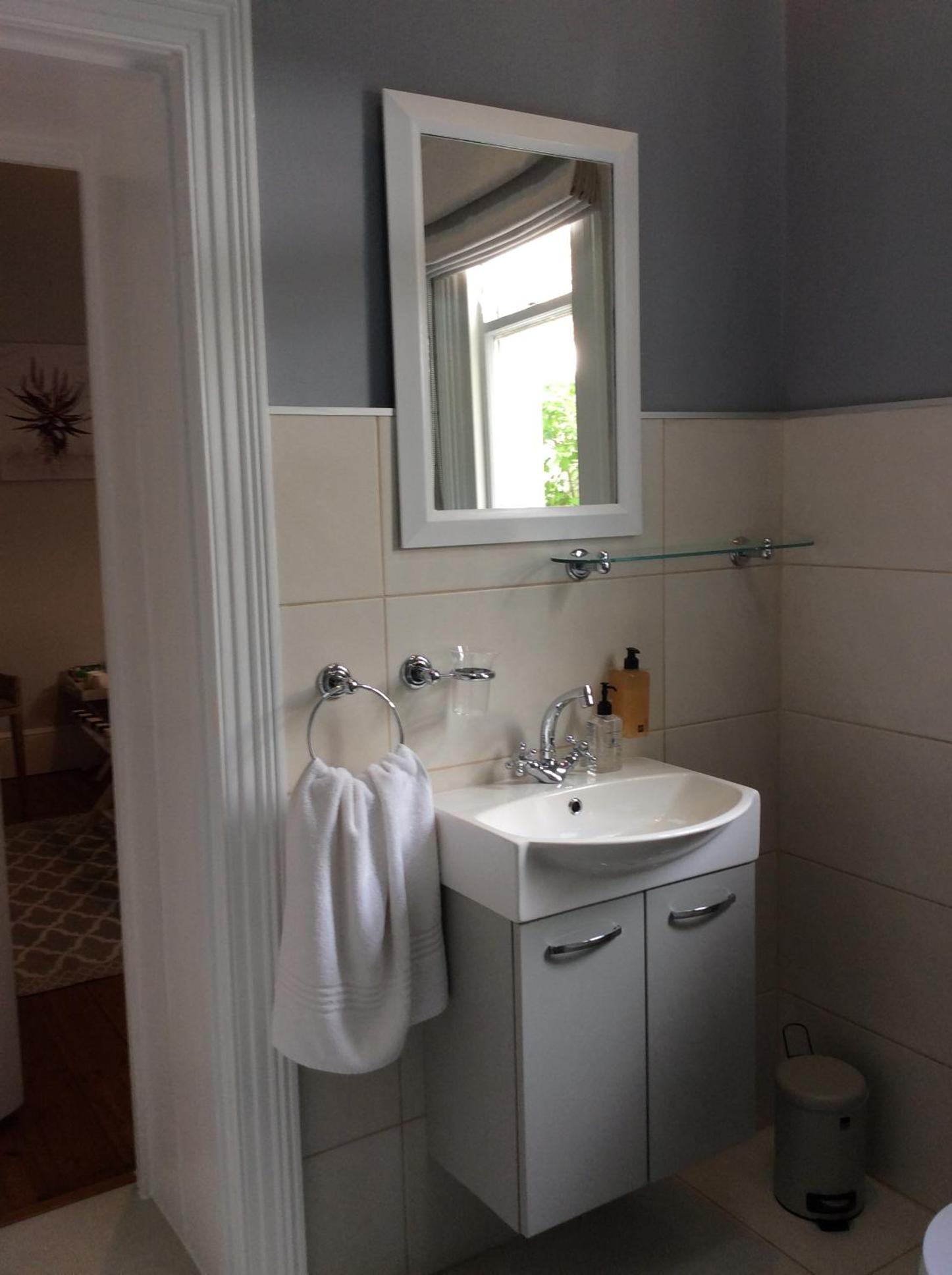 Standard Double Room - Photo 3