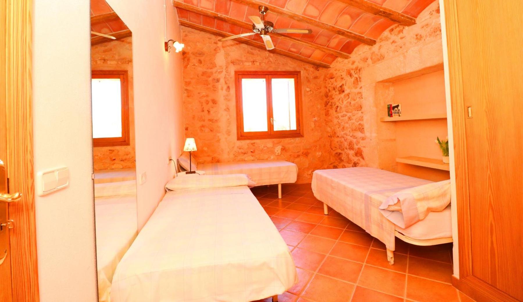 Villa with Private Pool photo 3