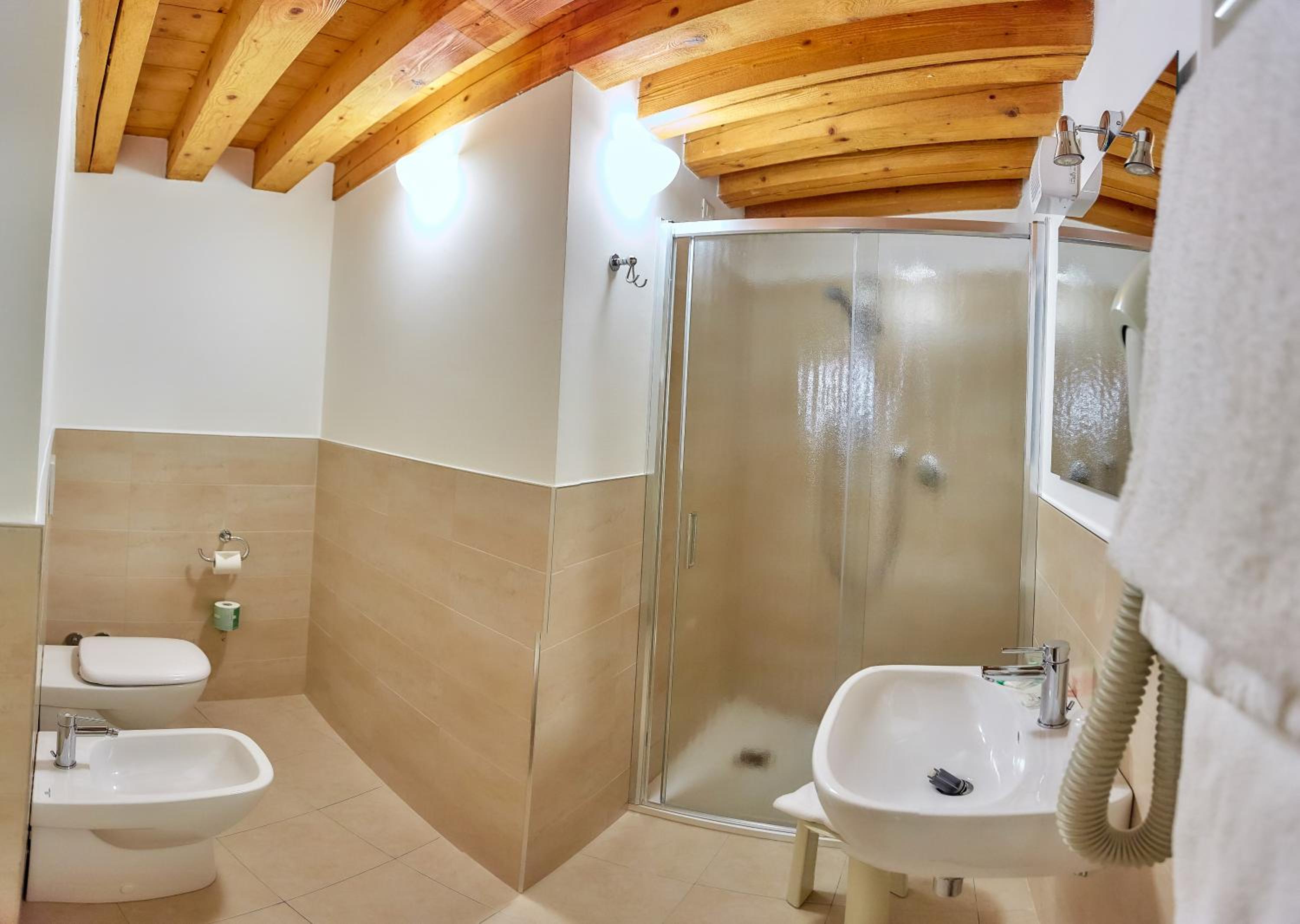 Junior Suite - Photo 7