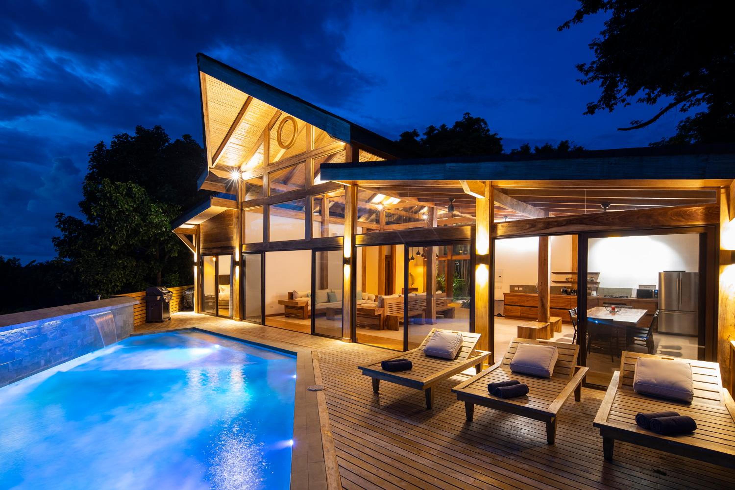 Deluxe Villa photo 1