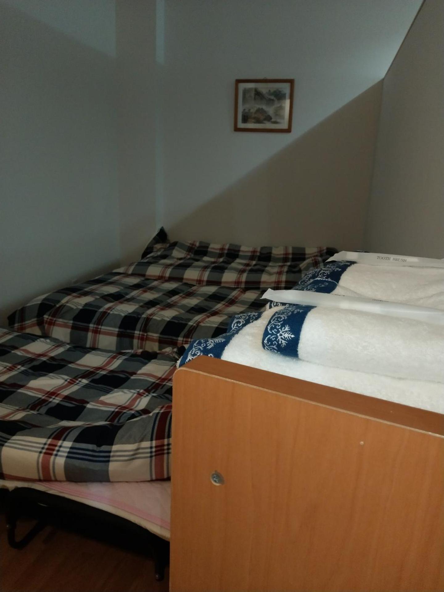 Triple Room - Photo 1