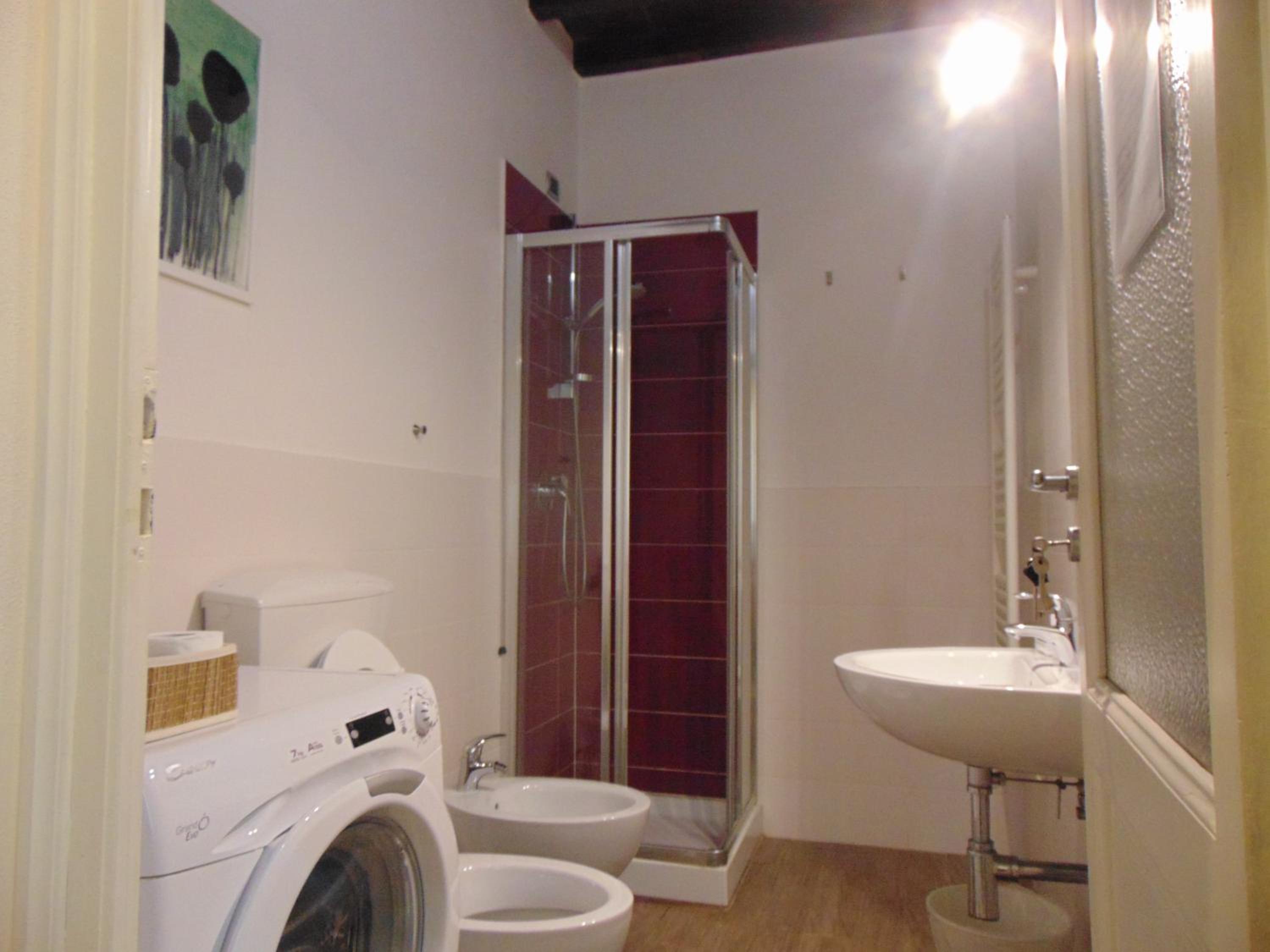 Double Room with Private External Bathroom photo 3
