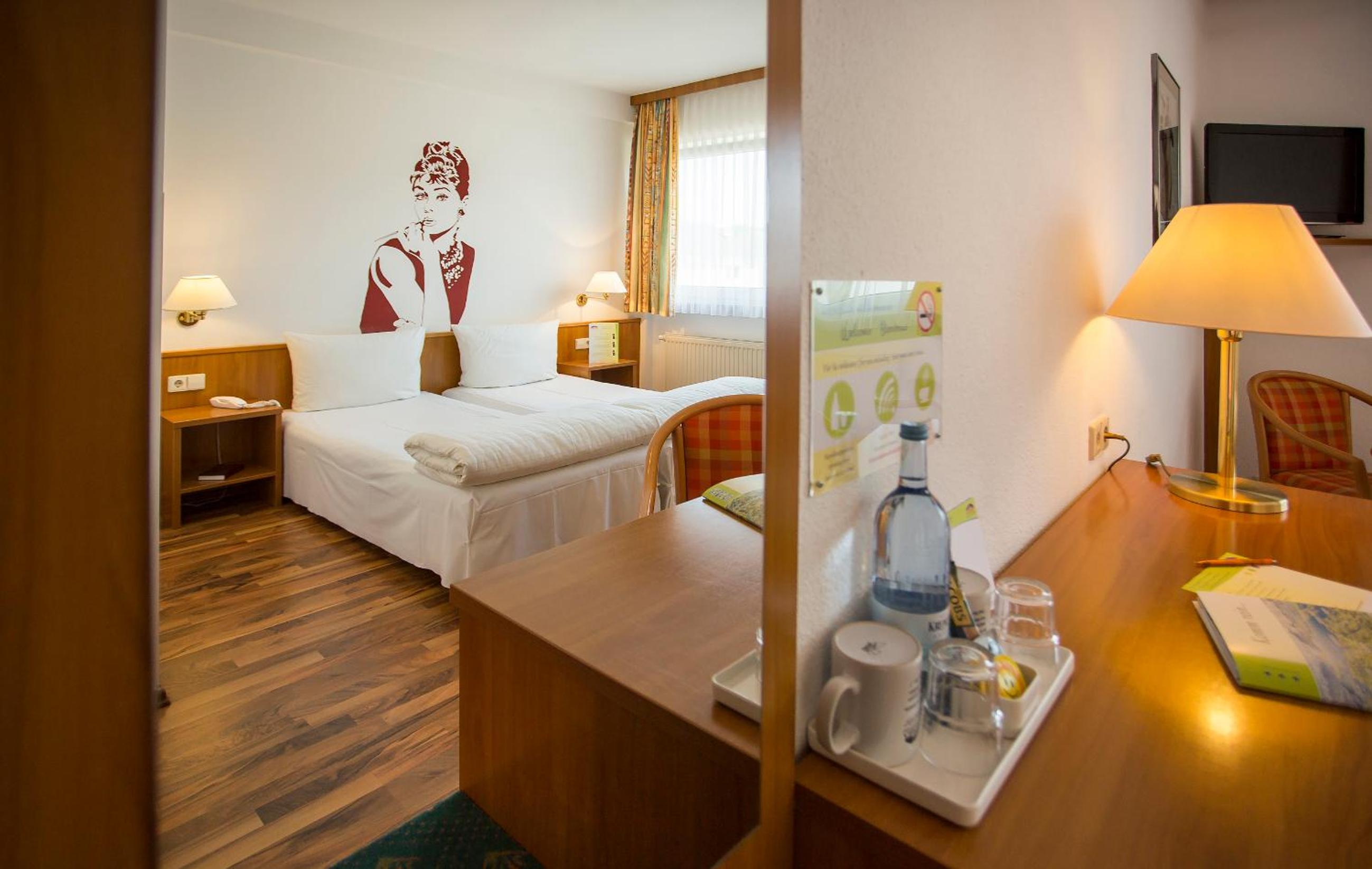 Double Room - Photo 5
