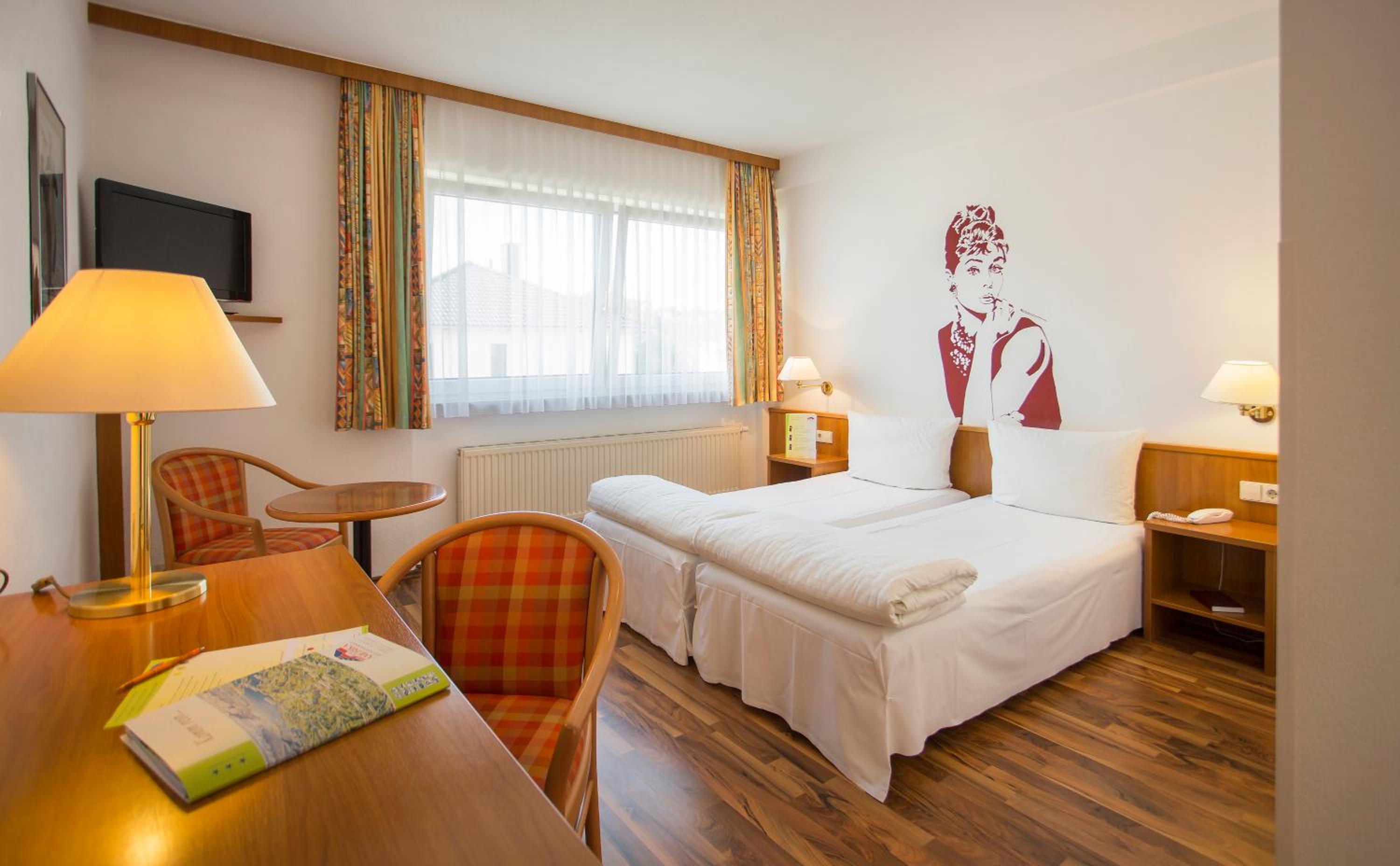 Double Room - Photo 2