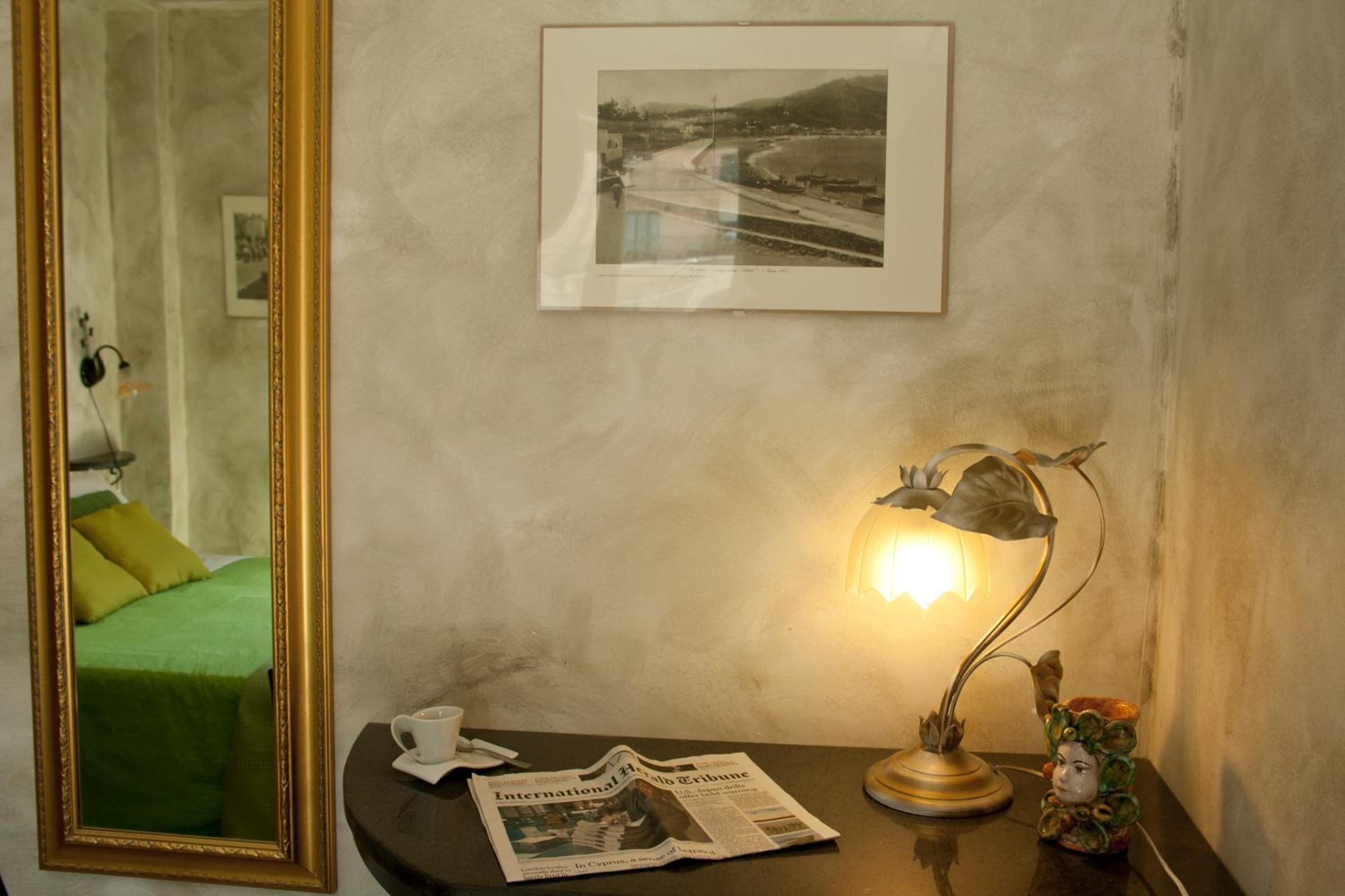 Double Room with Balcony - Photo 44
