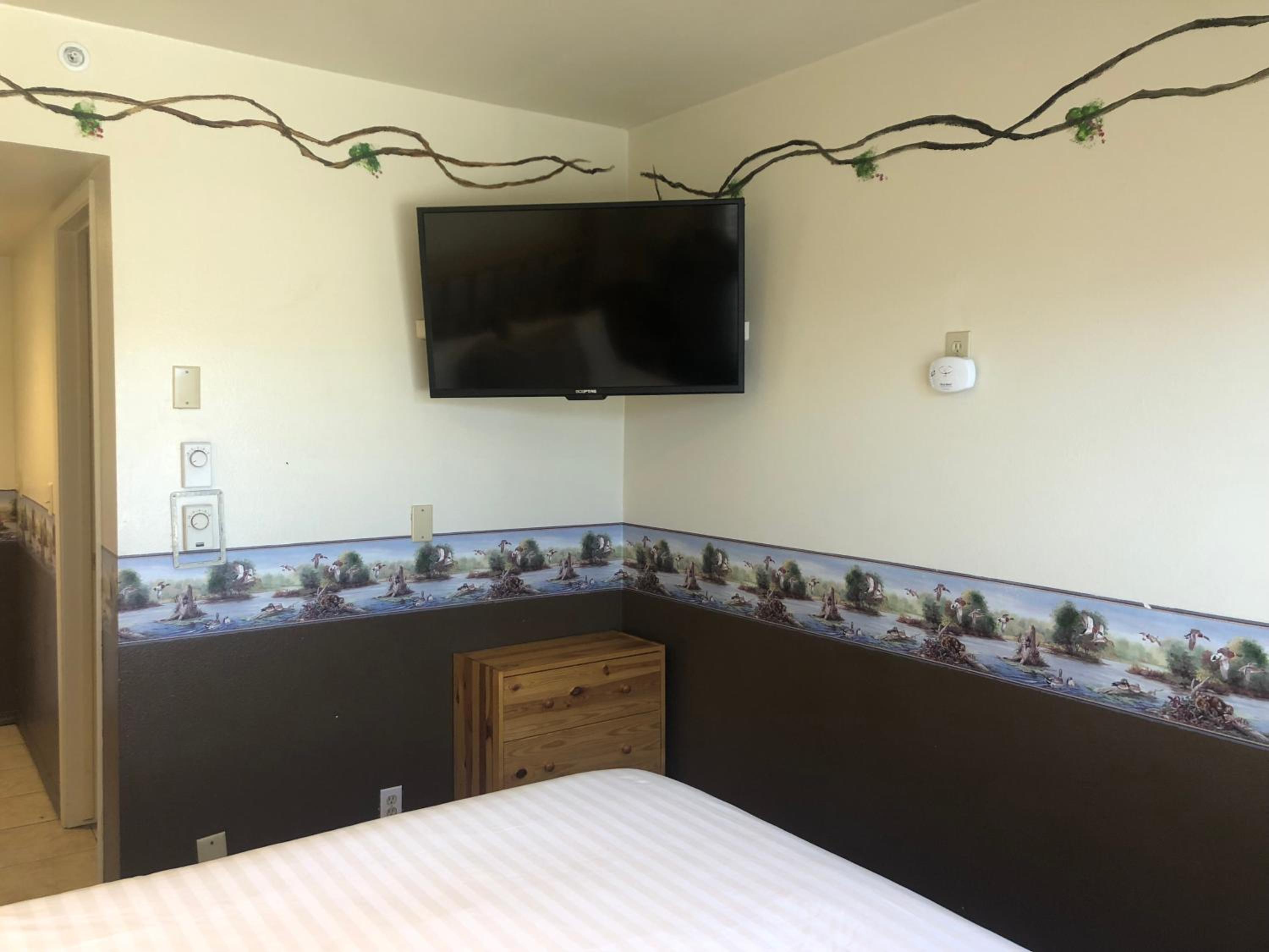 King Suite - Photo 3