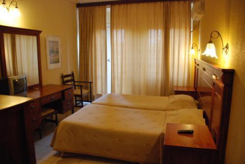Double Room - Photo 5