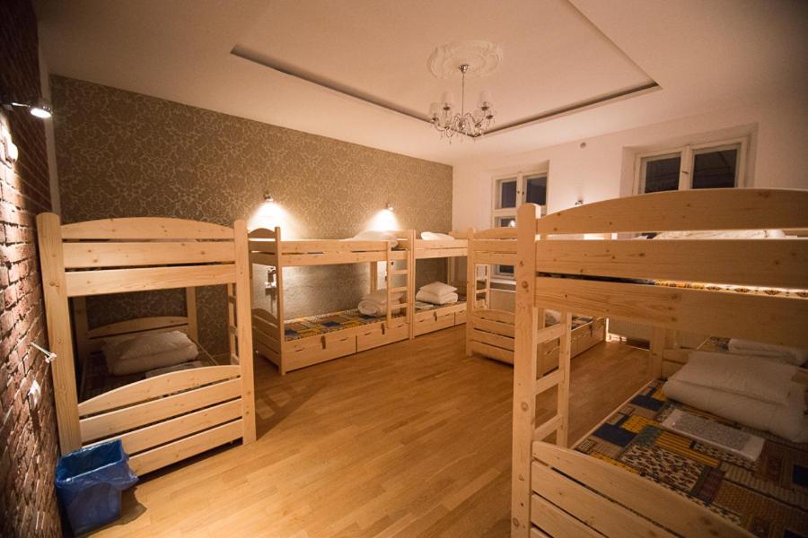 Bed in 12-Bed Dormitory Room (Age restriction above 18 years old) photo 3
