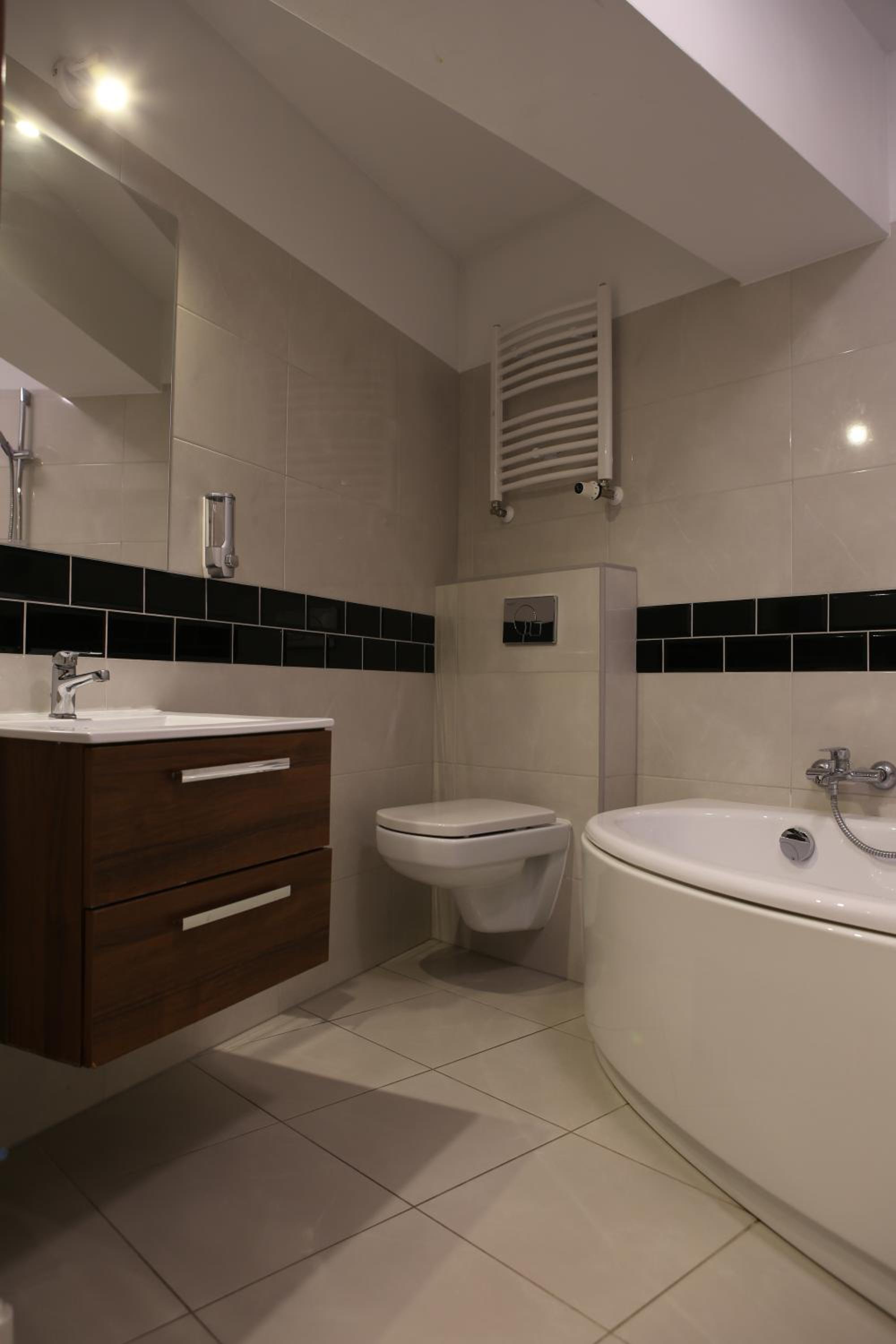 Apartment - Photo 3