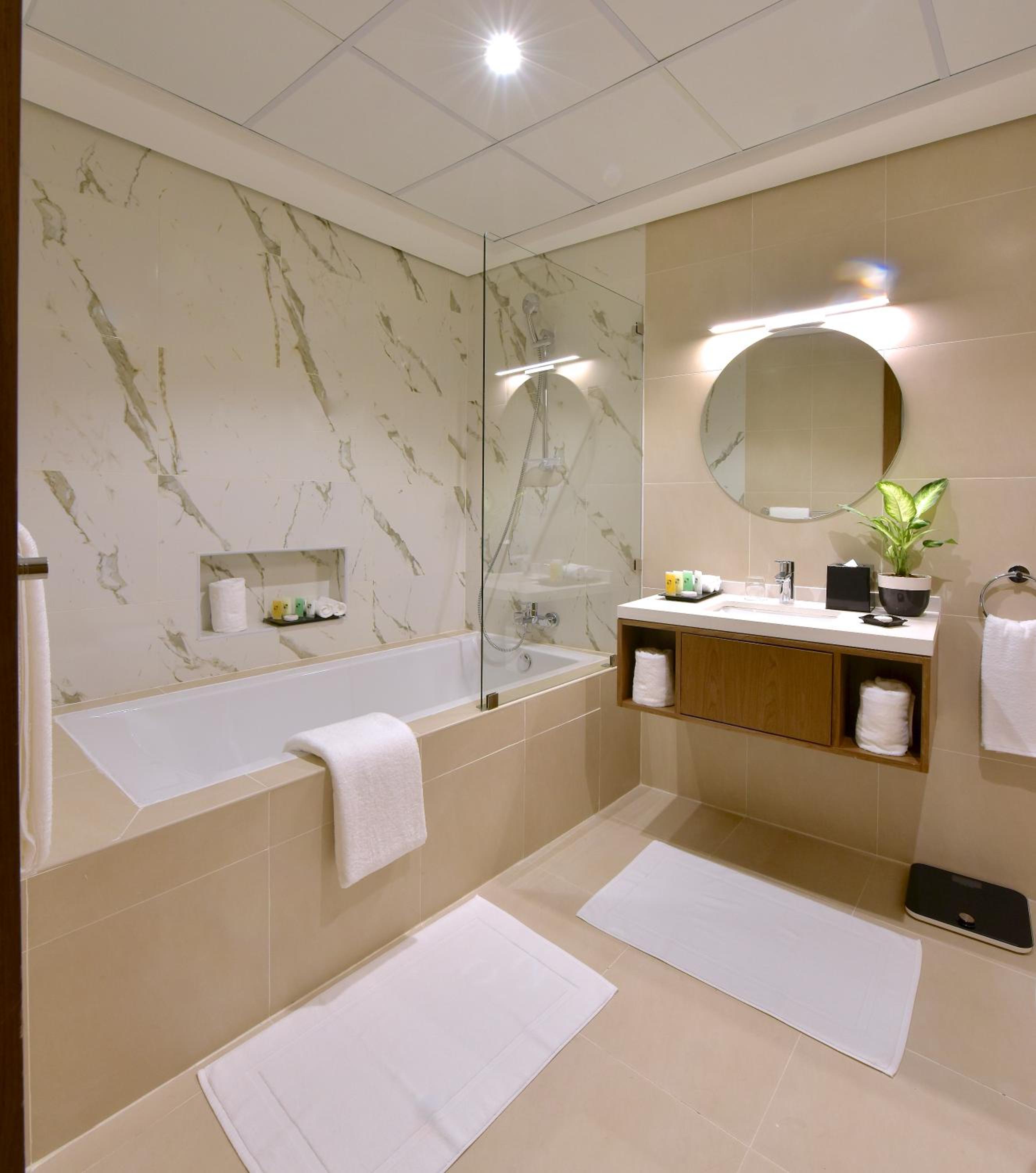Superior One Bedroom Apartment photo 2
