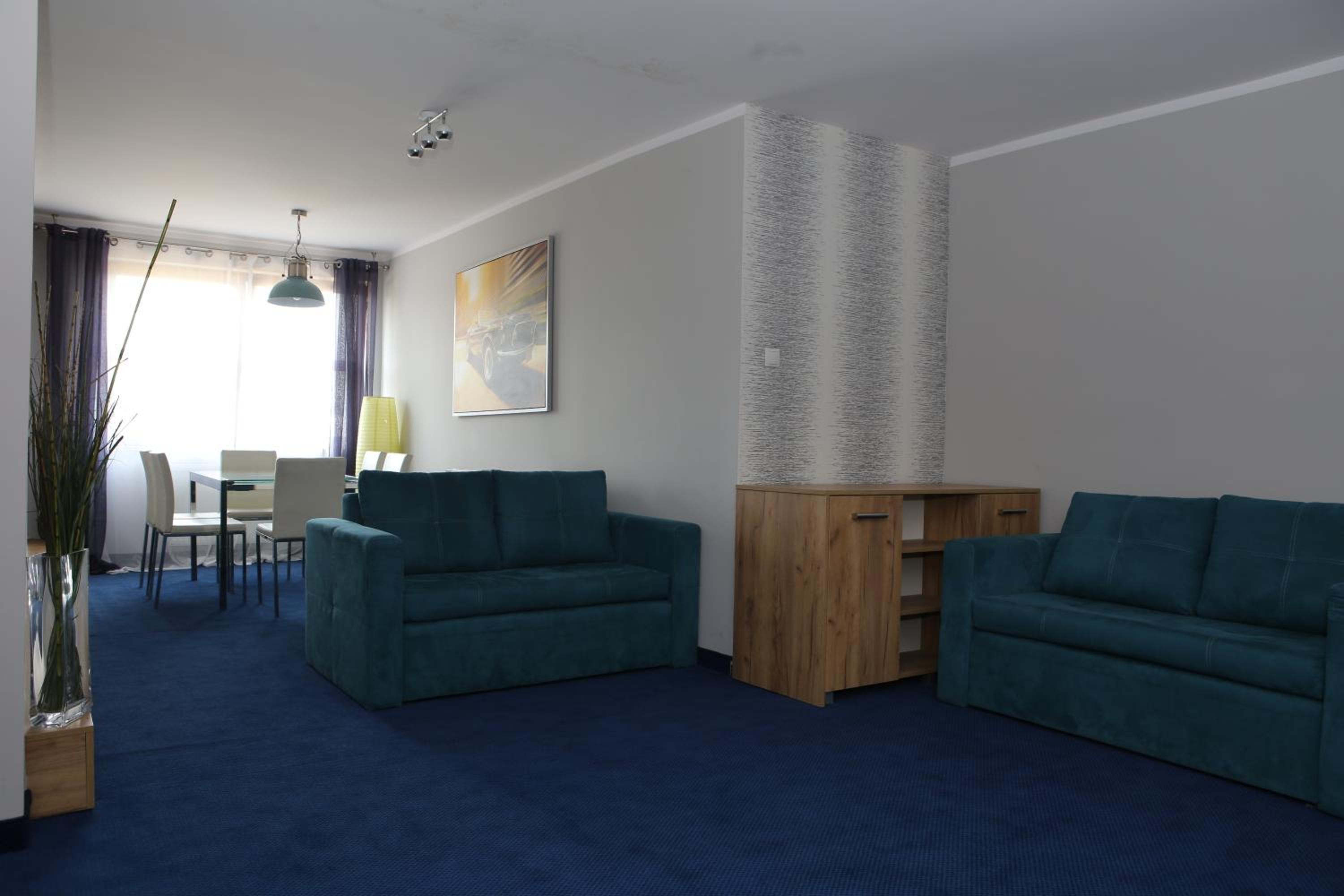 Apartment - Photo 2