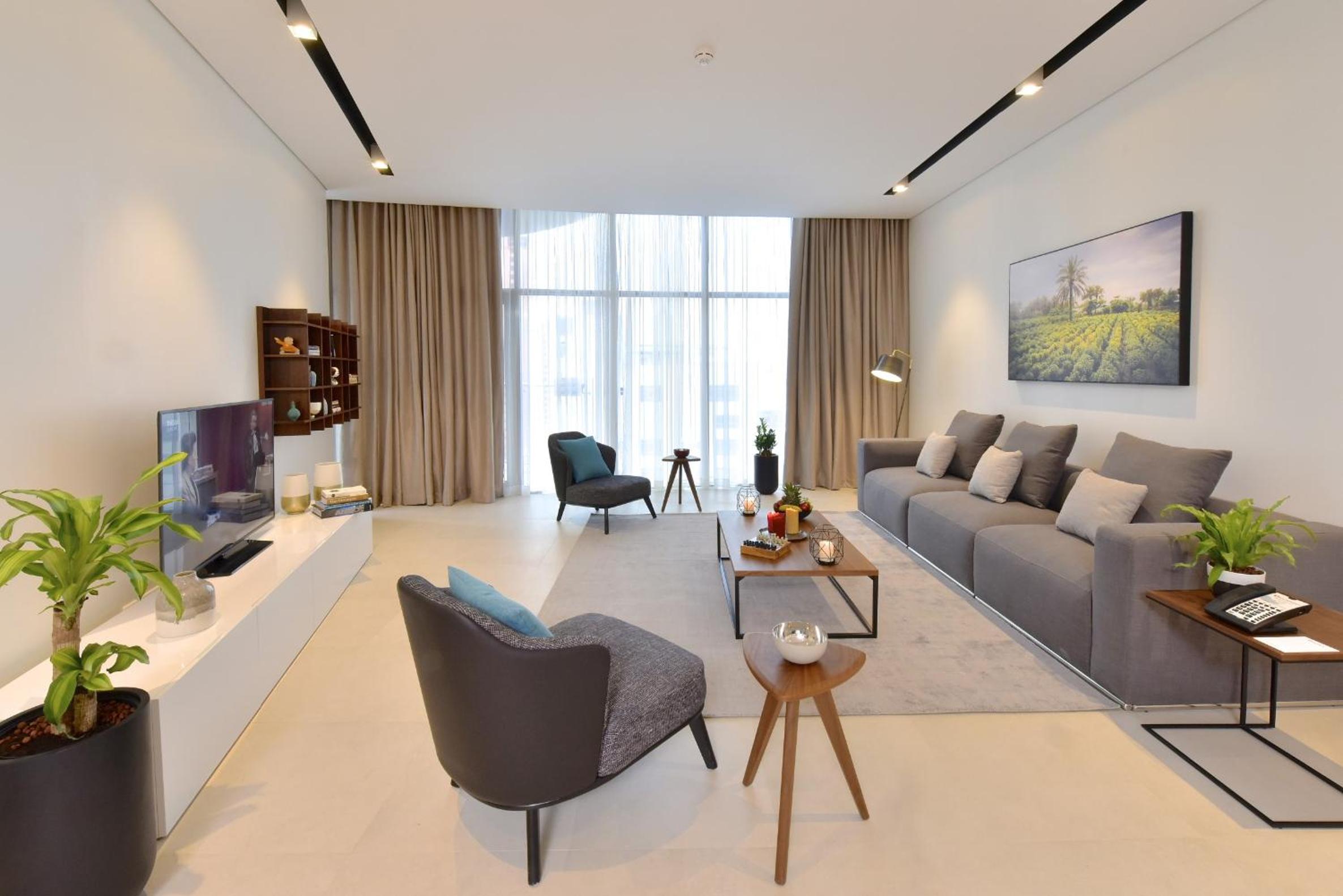 Premium Three Bedroom Sea View Apartment photo 3