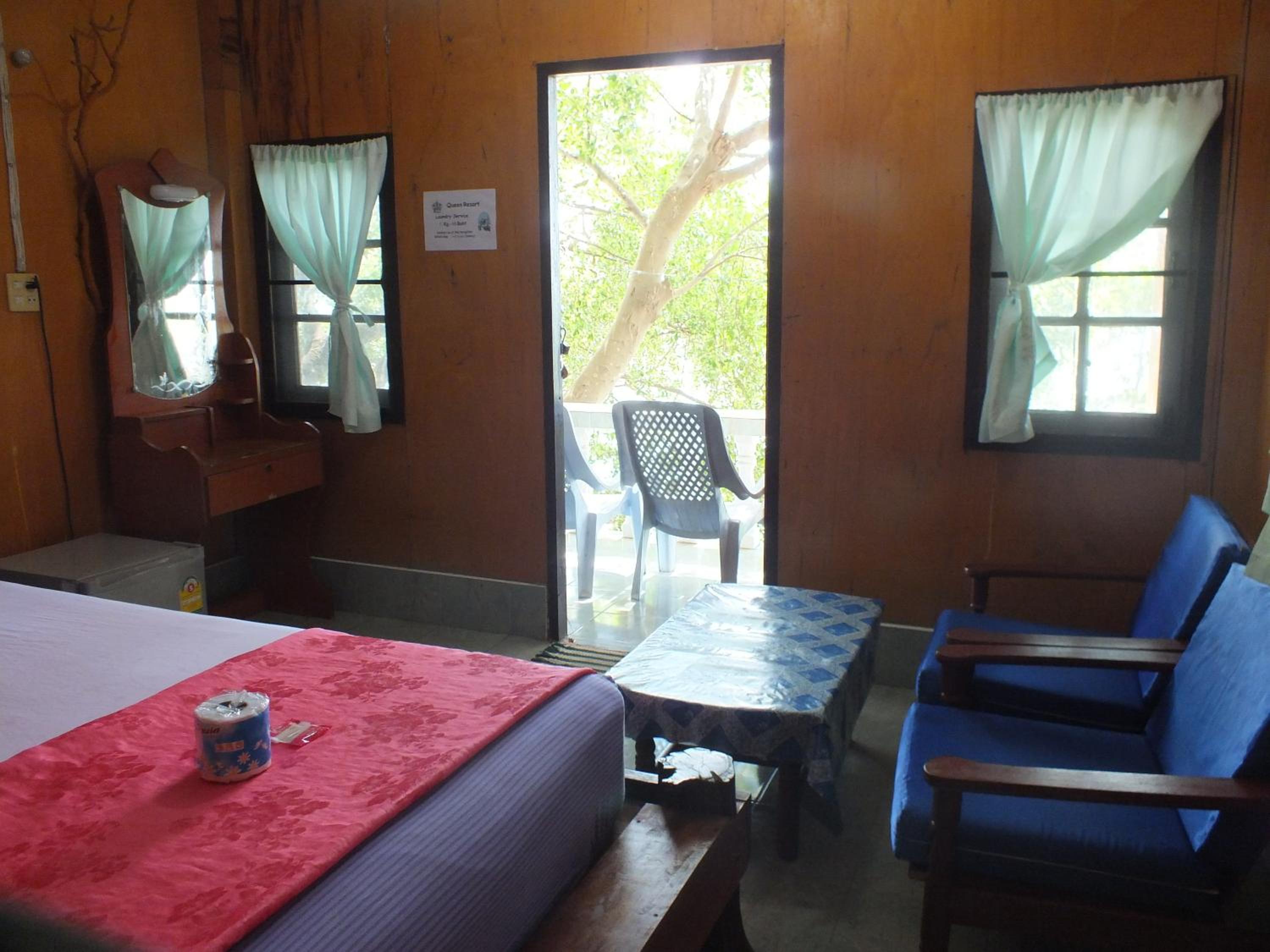 Double Room with Fan Balcony and Sea View