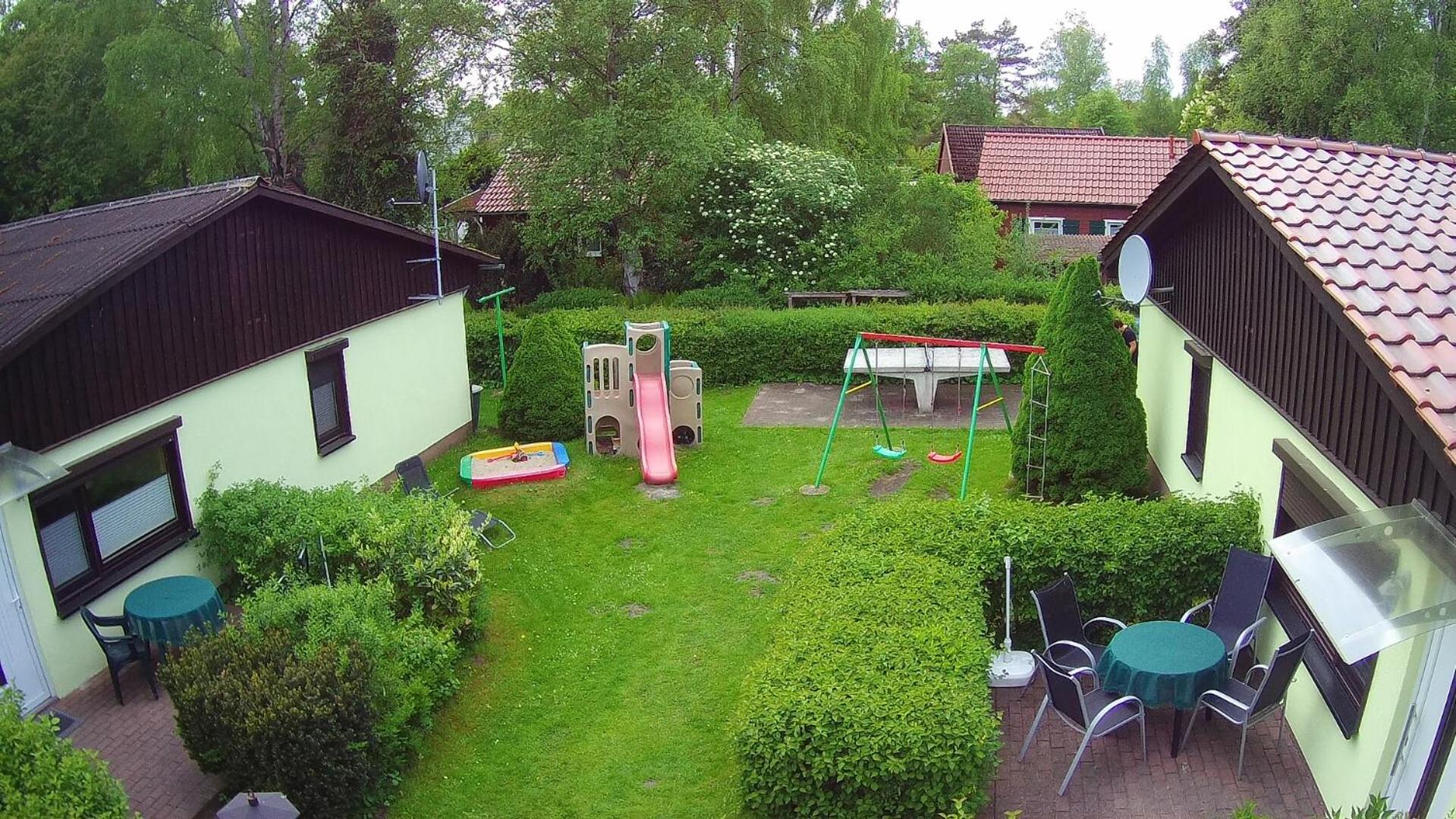 Apartment with Terrace photo 2