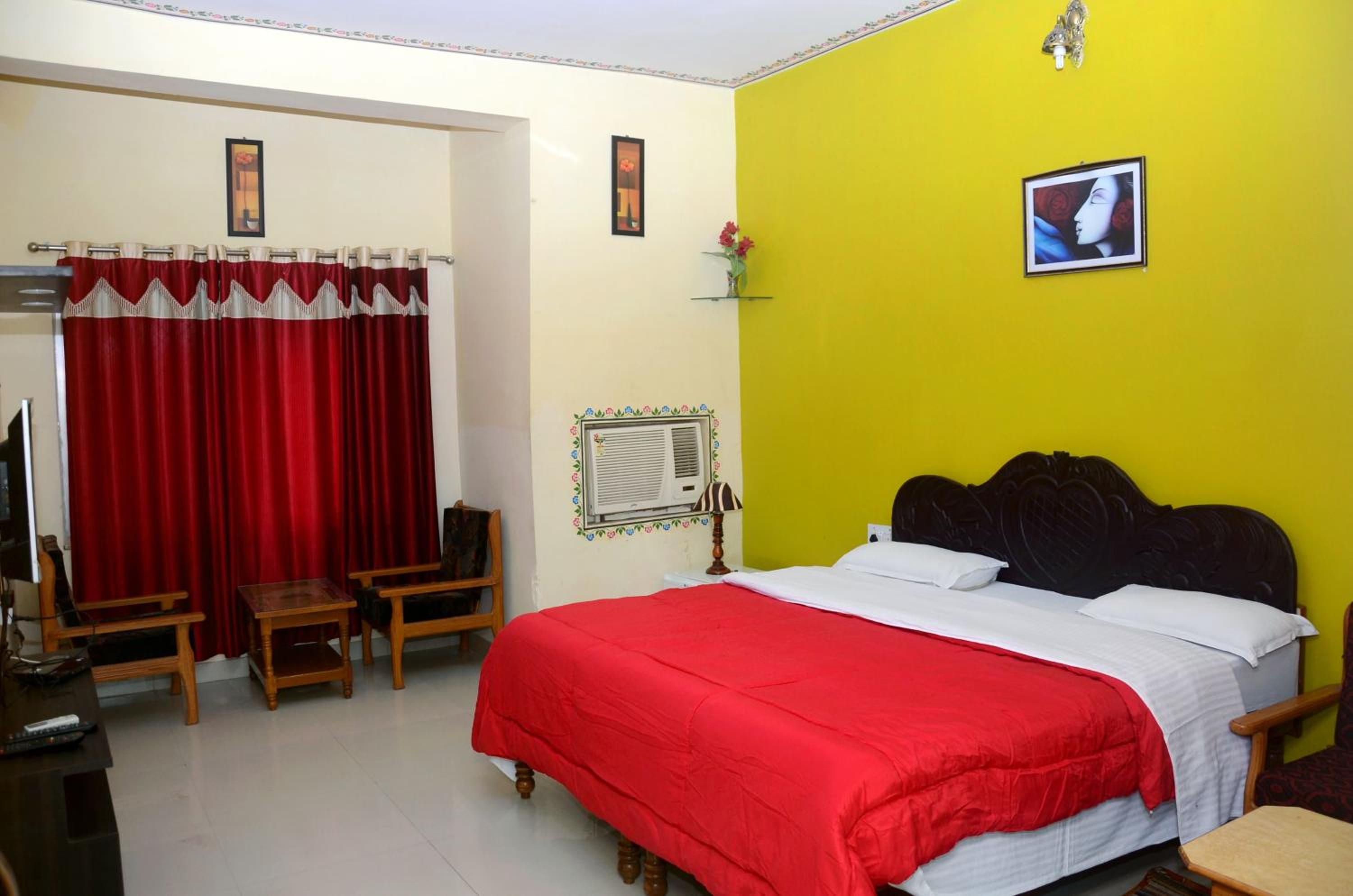 Deluxe Double Room photo 2