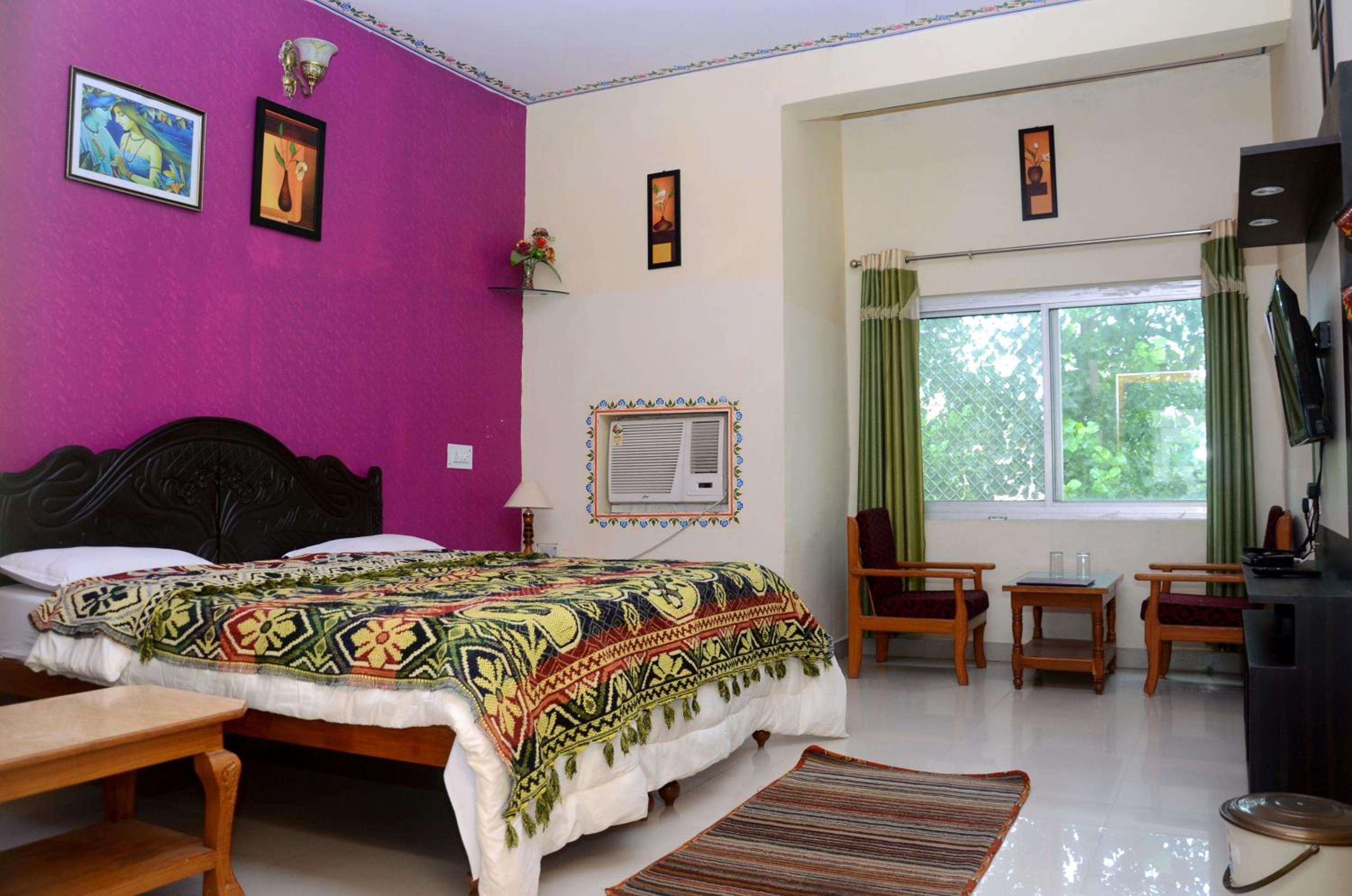 Super Deluxe Double Room photo 3