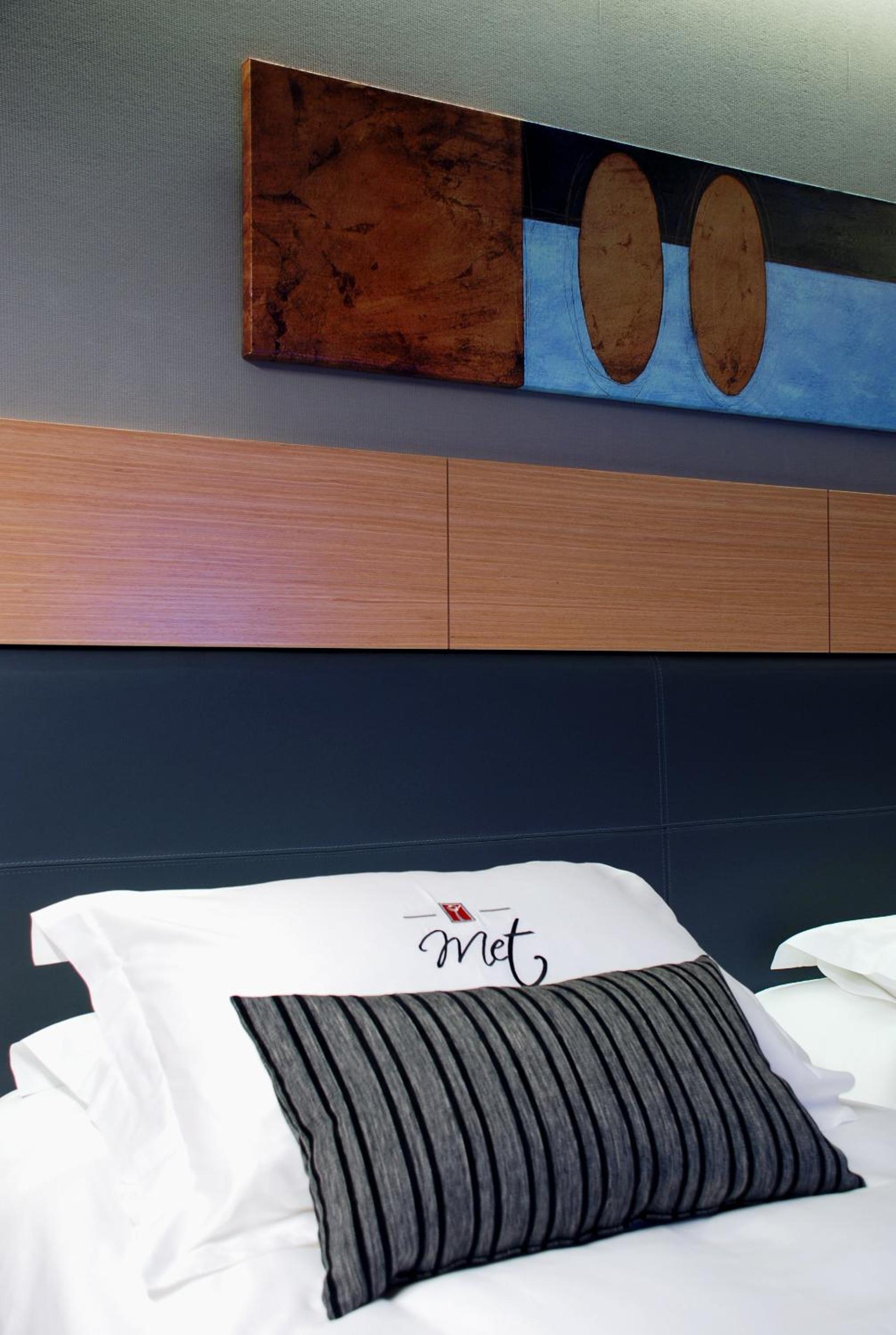 Standard Double or Twin Room - Photo 2