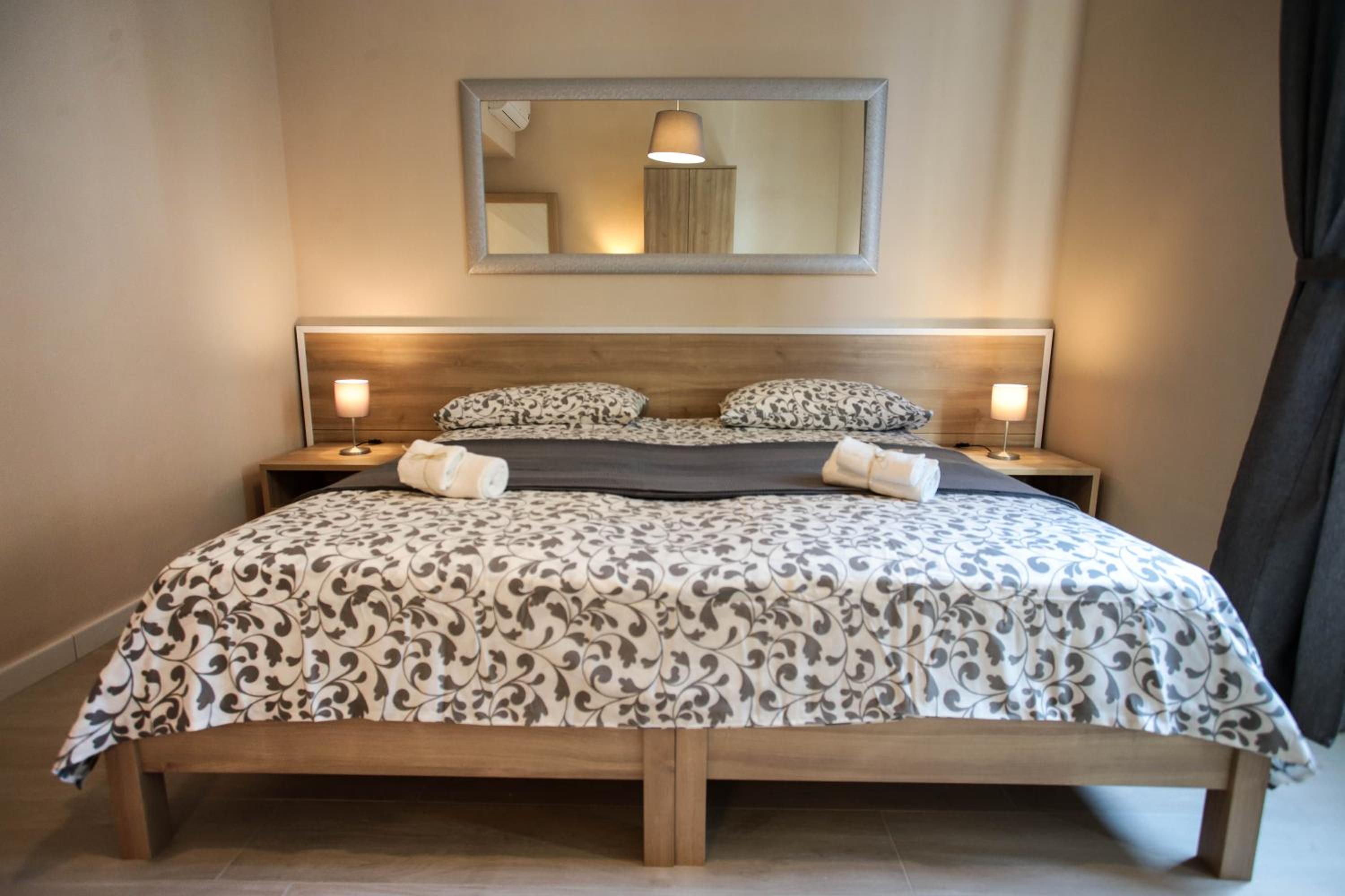 Double or Twin Room with Shared Bathroom