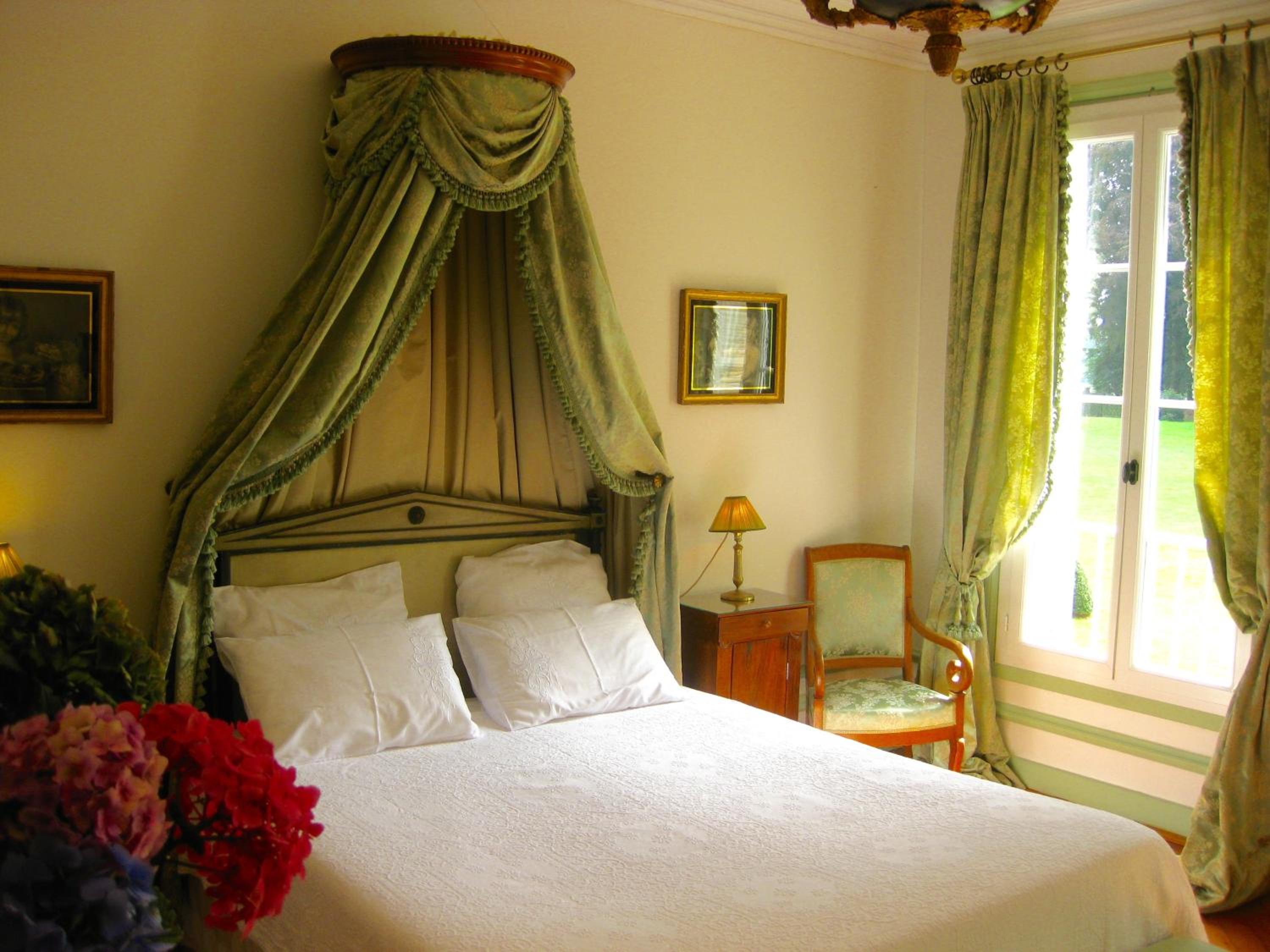 Suite with Garden View photo 3