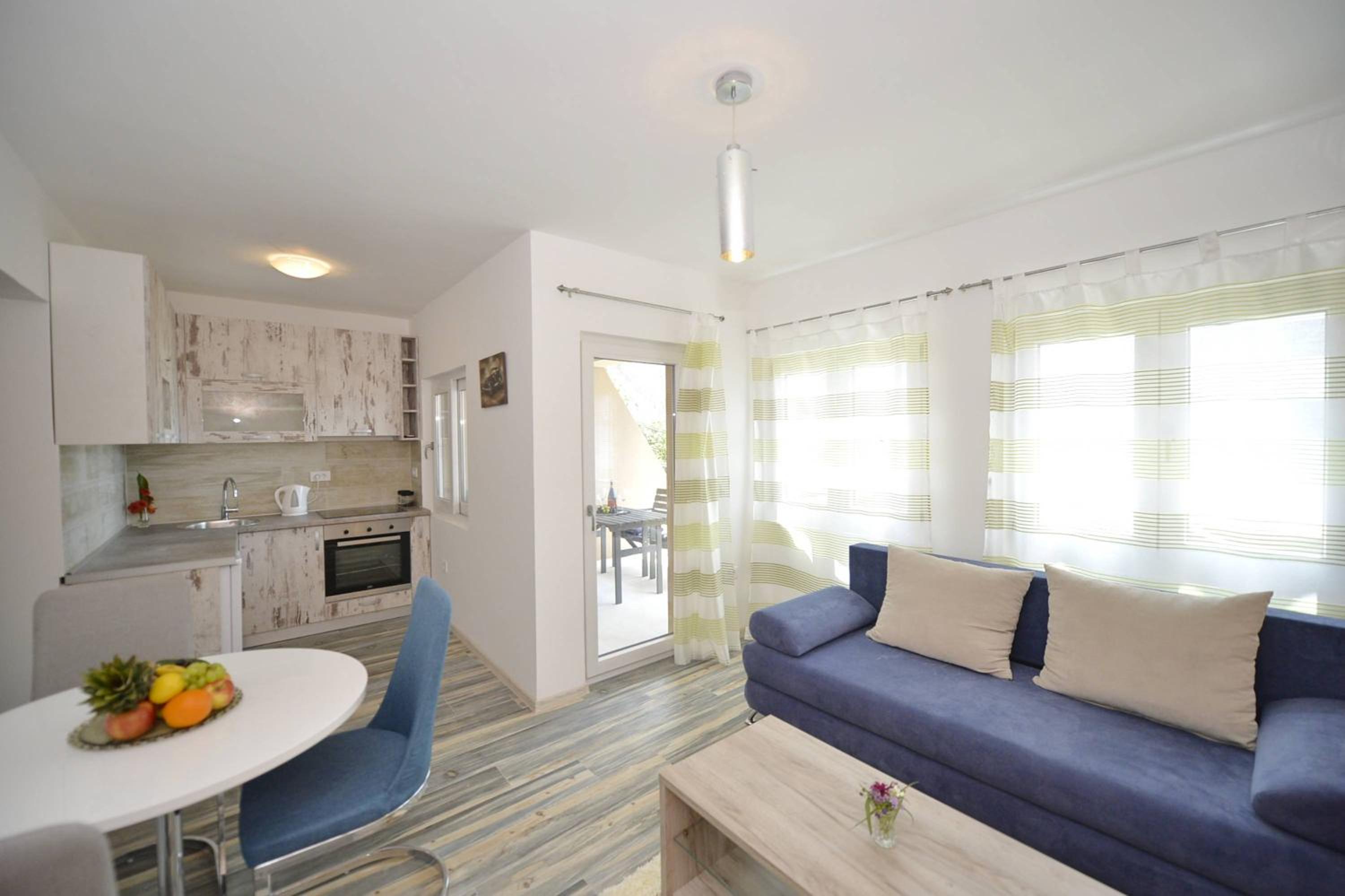 Apartment with Sea View photo 2