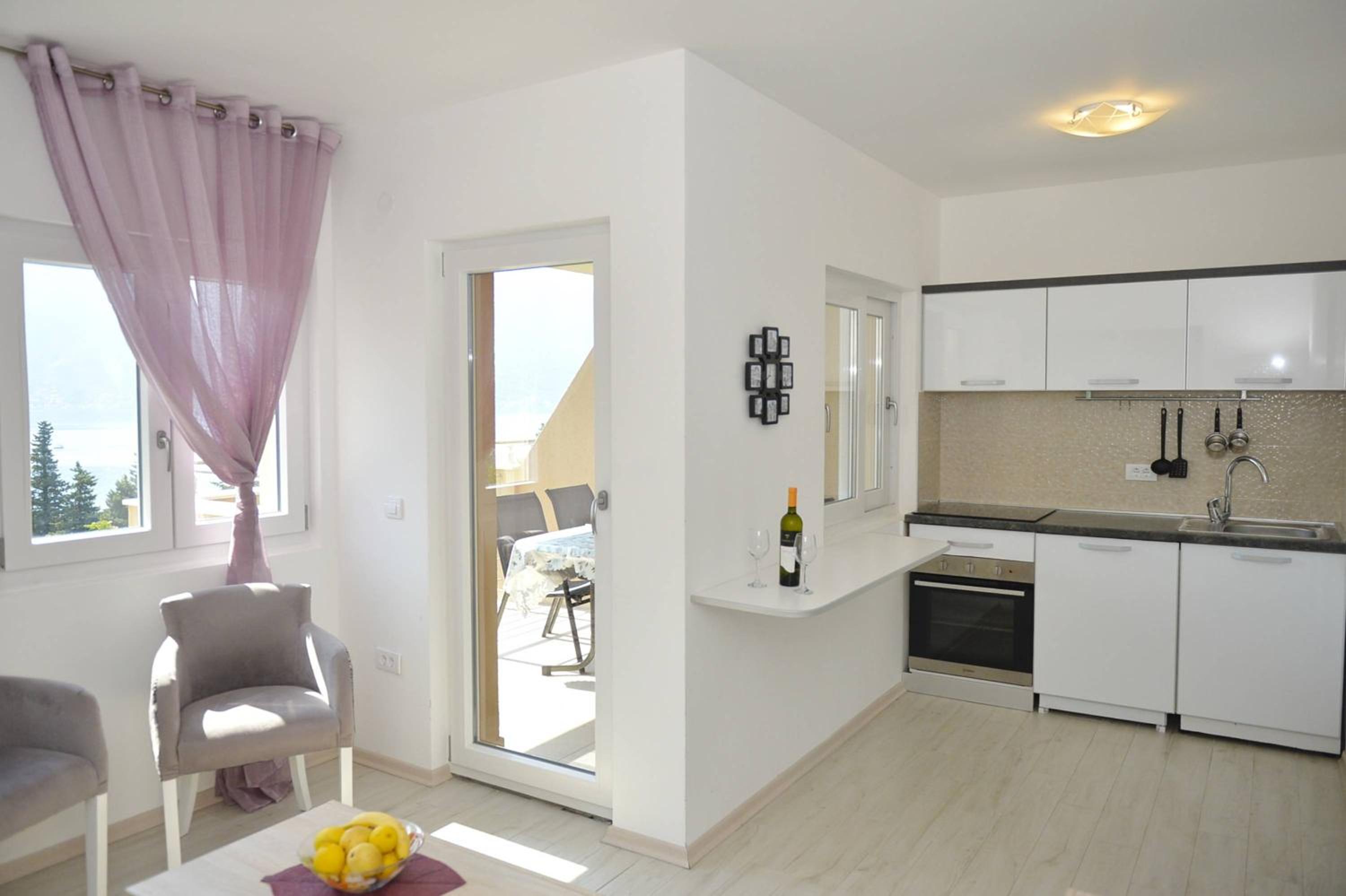 Apartment with Sea View photo 3