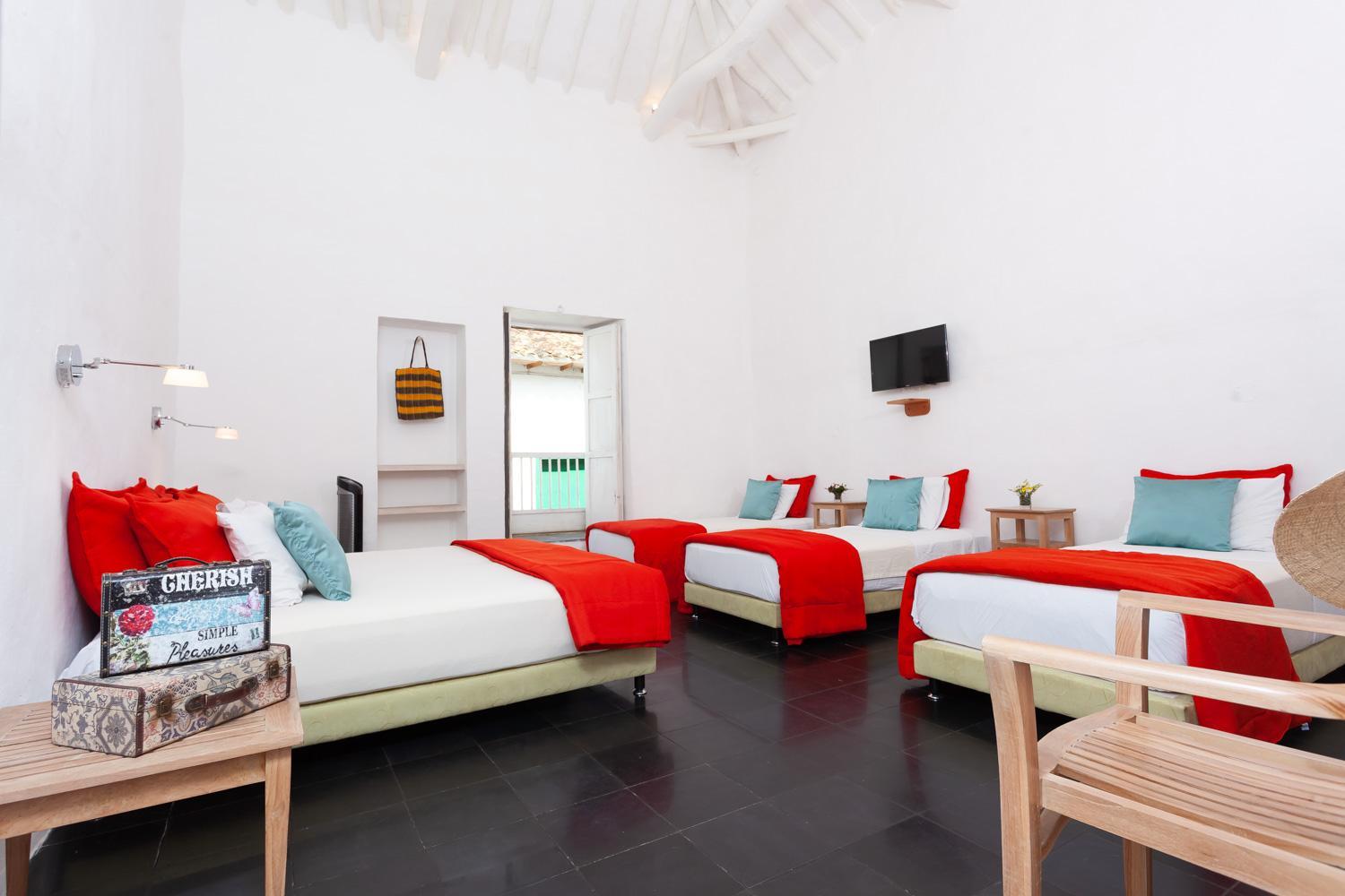 Deluxe Quintuple Room photo 3