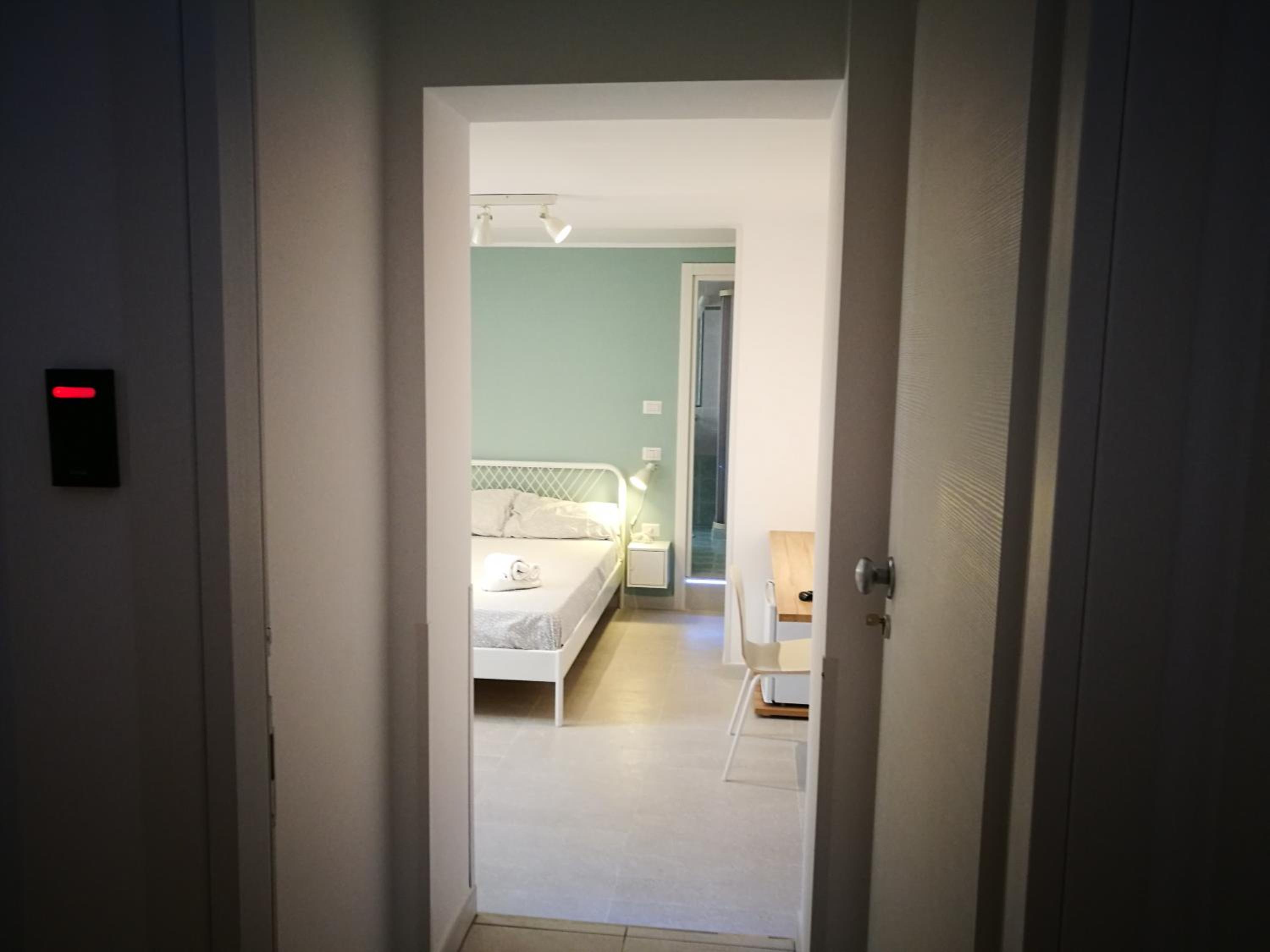 Double Room With Private Bathroom