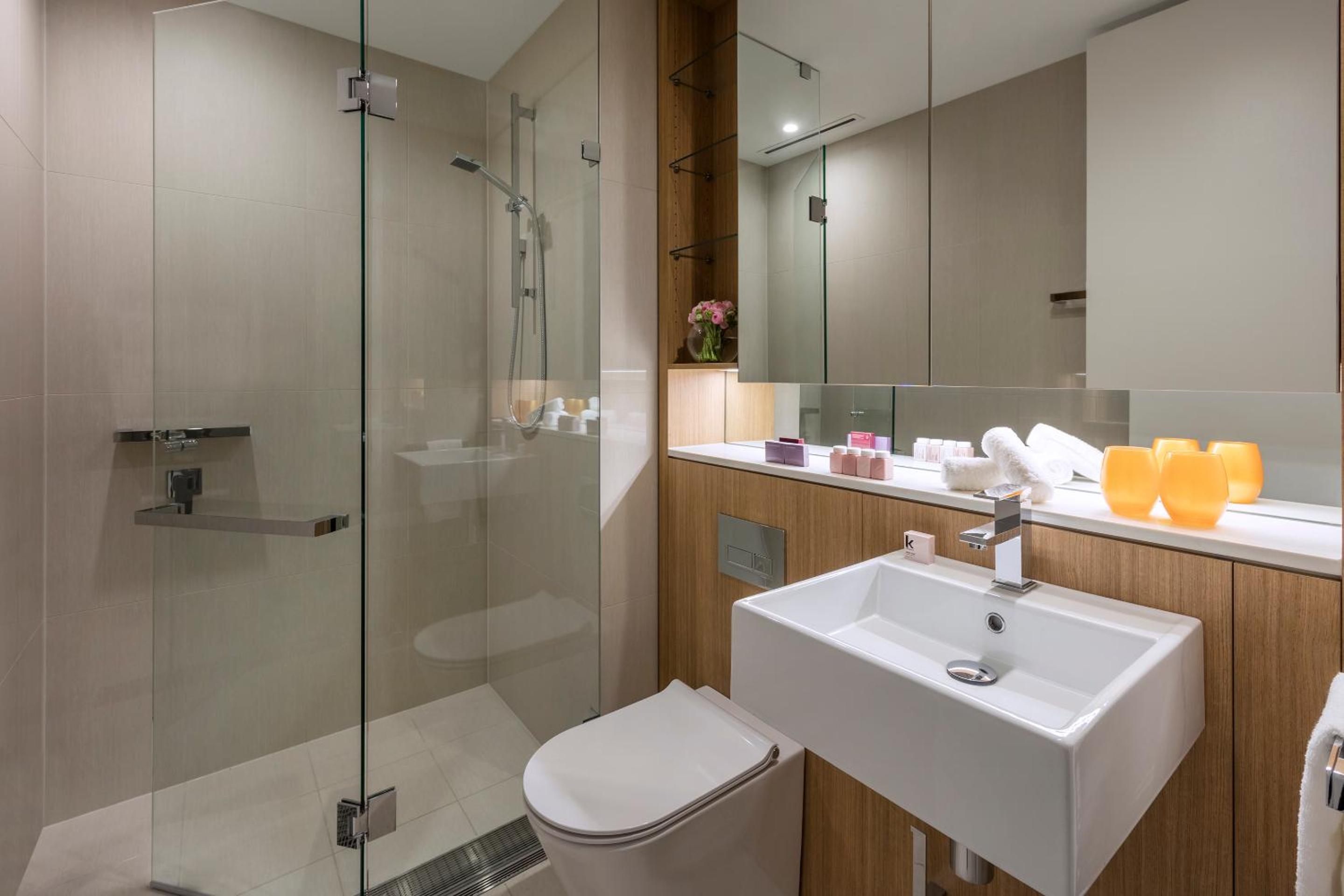 Deluxe Studio Suite