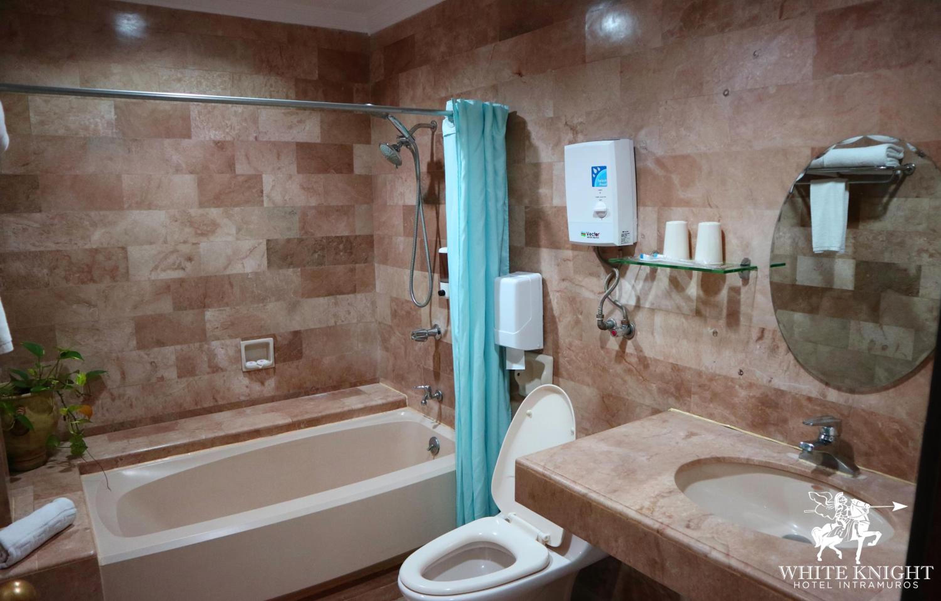 Suite - Photo 4