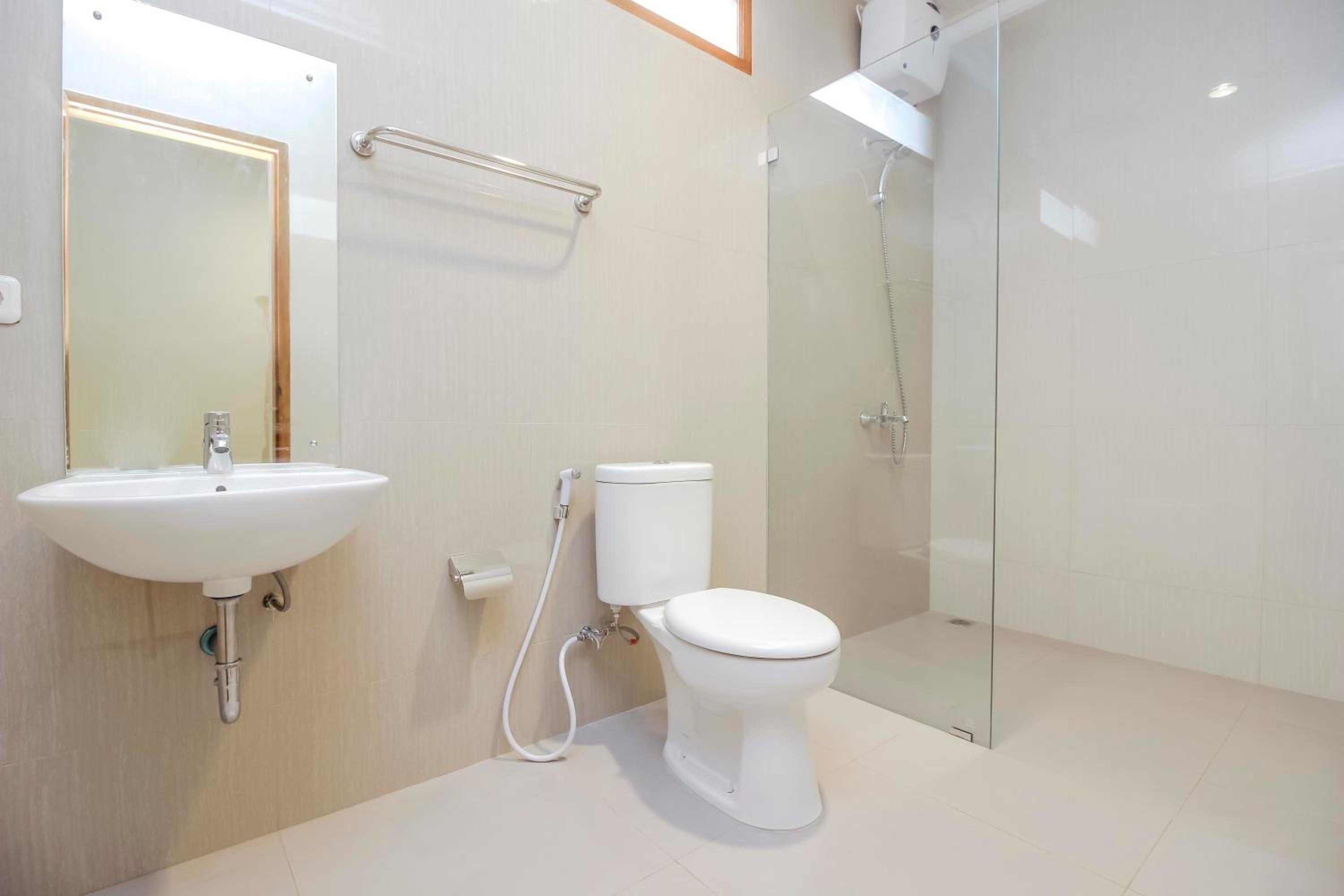 Suite - Photo 2