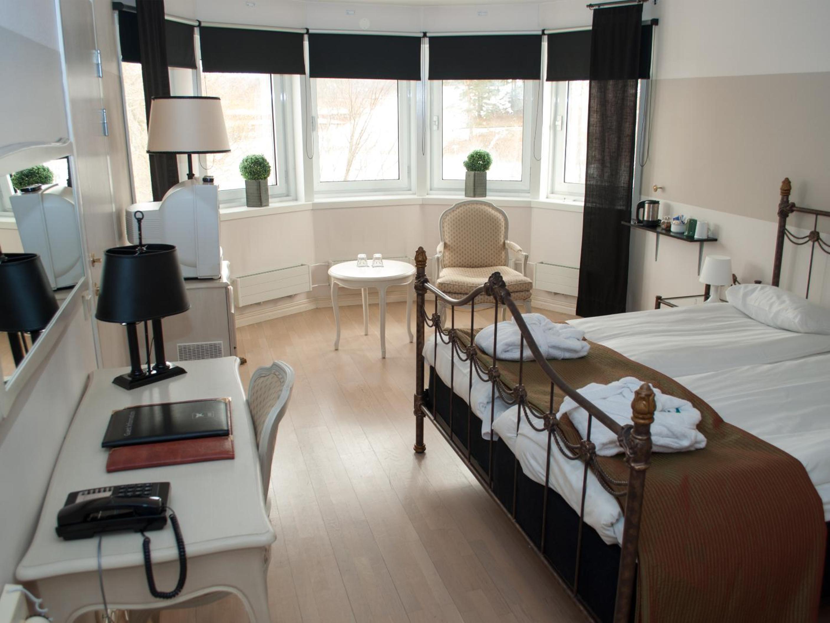 Superior Double Room - Photo 12