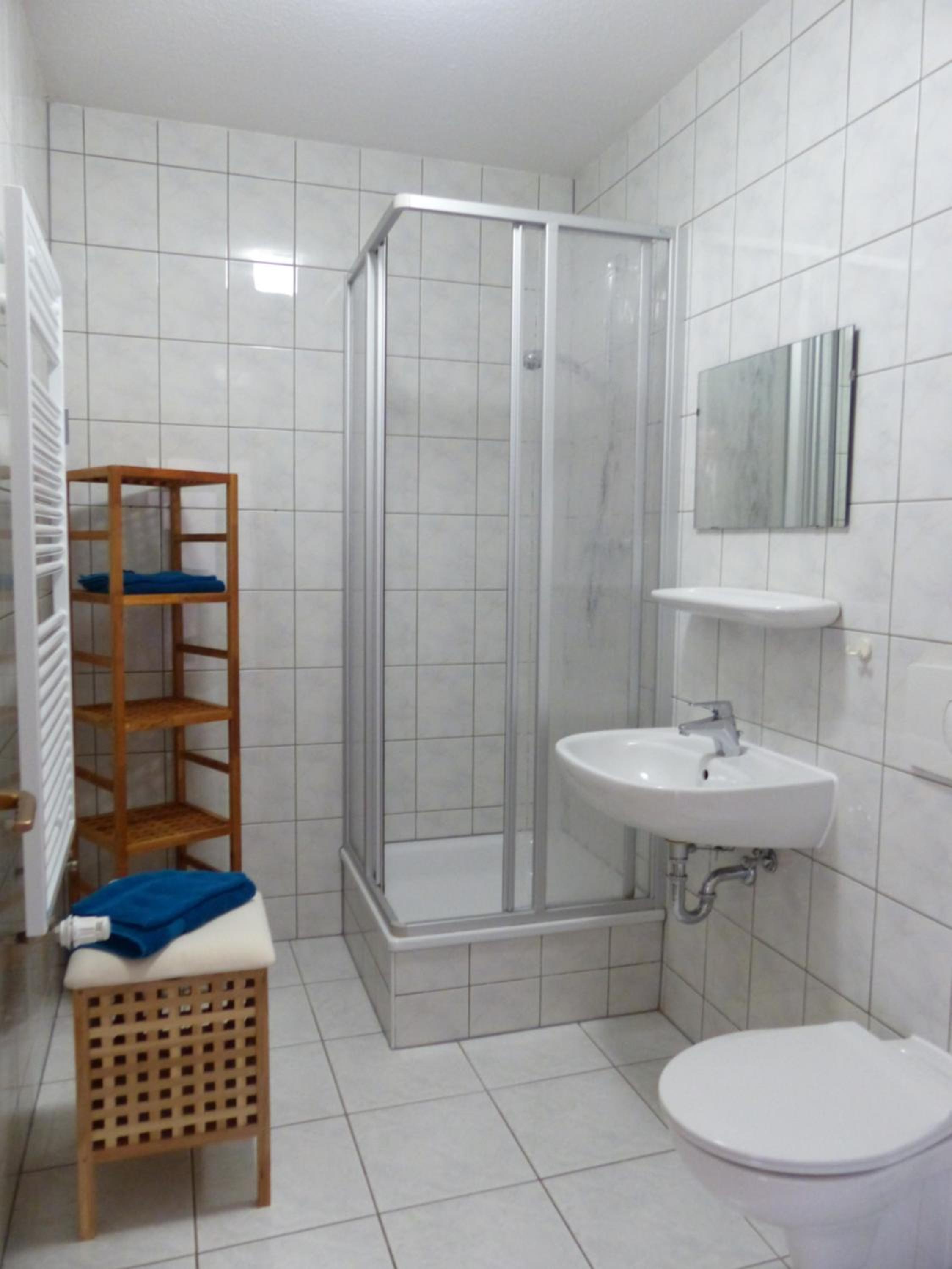 Double or Twin Room with Private Bathroom photo 2