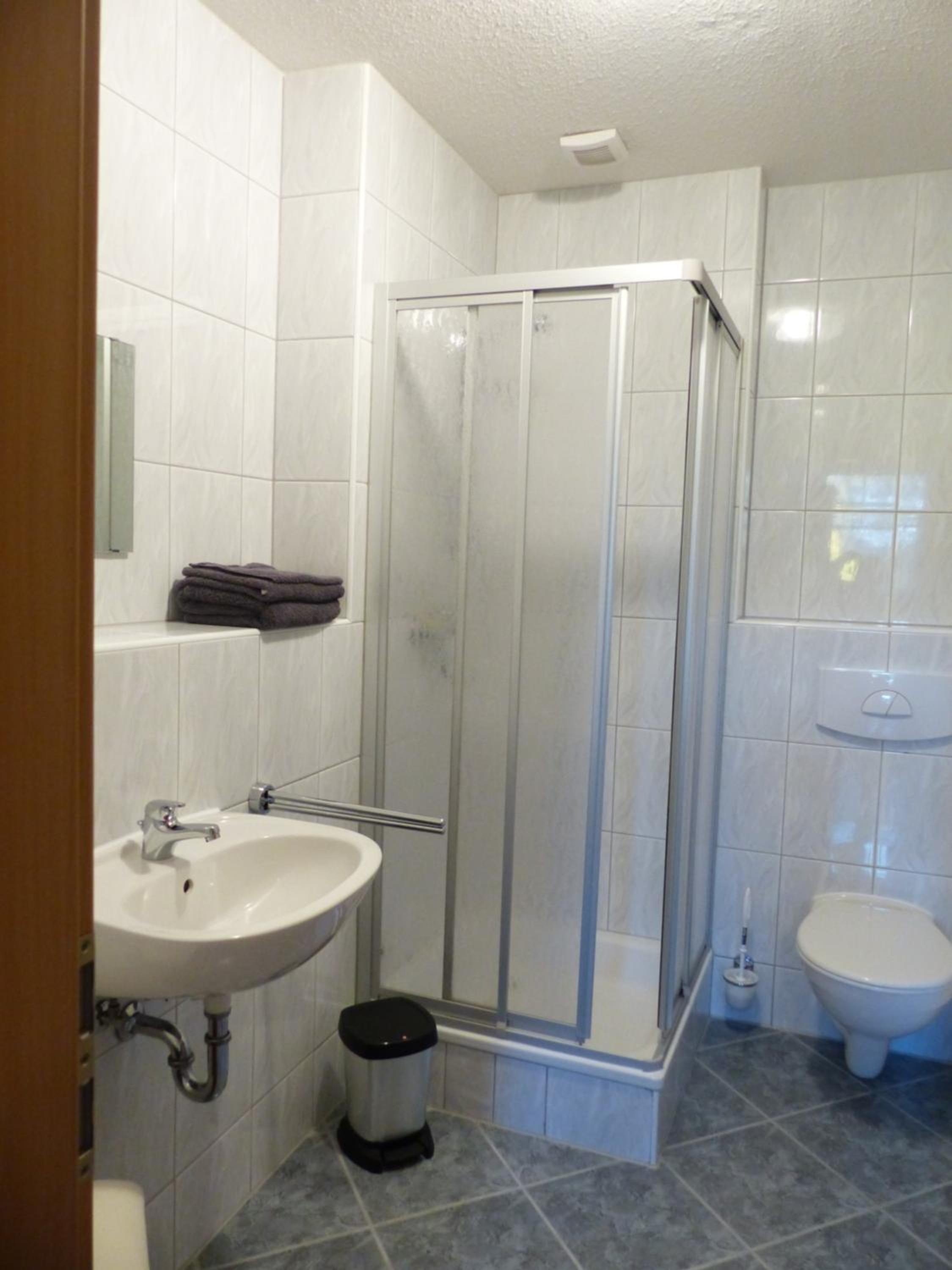 Small Single Room photo 3