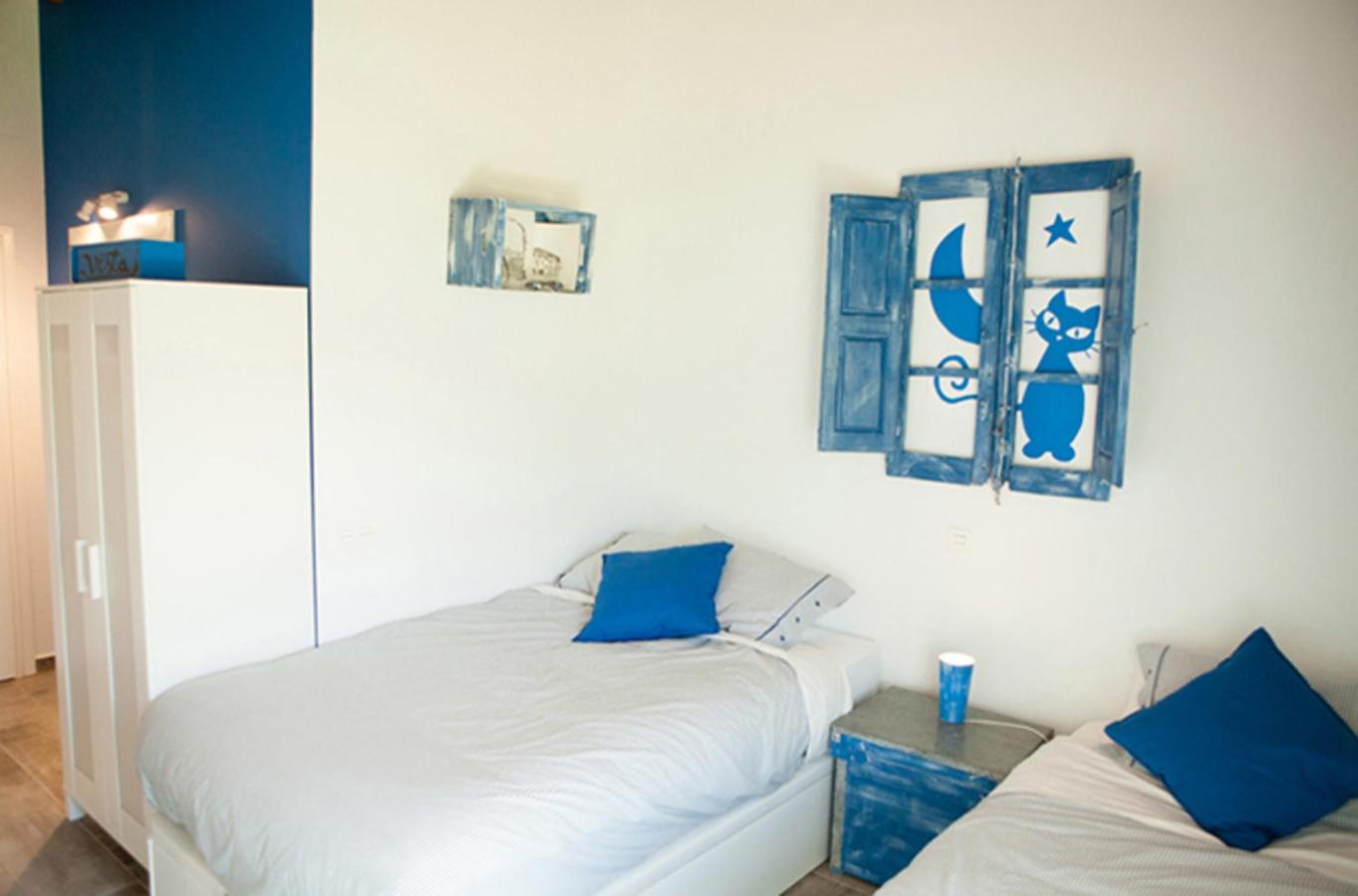 Double or Twin Room with Garden View photo 2