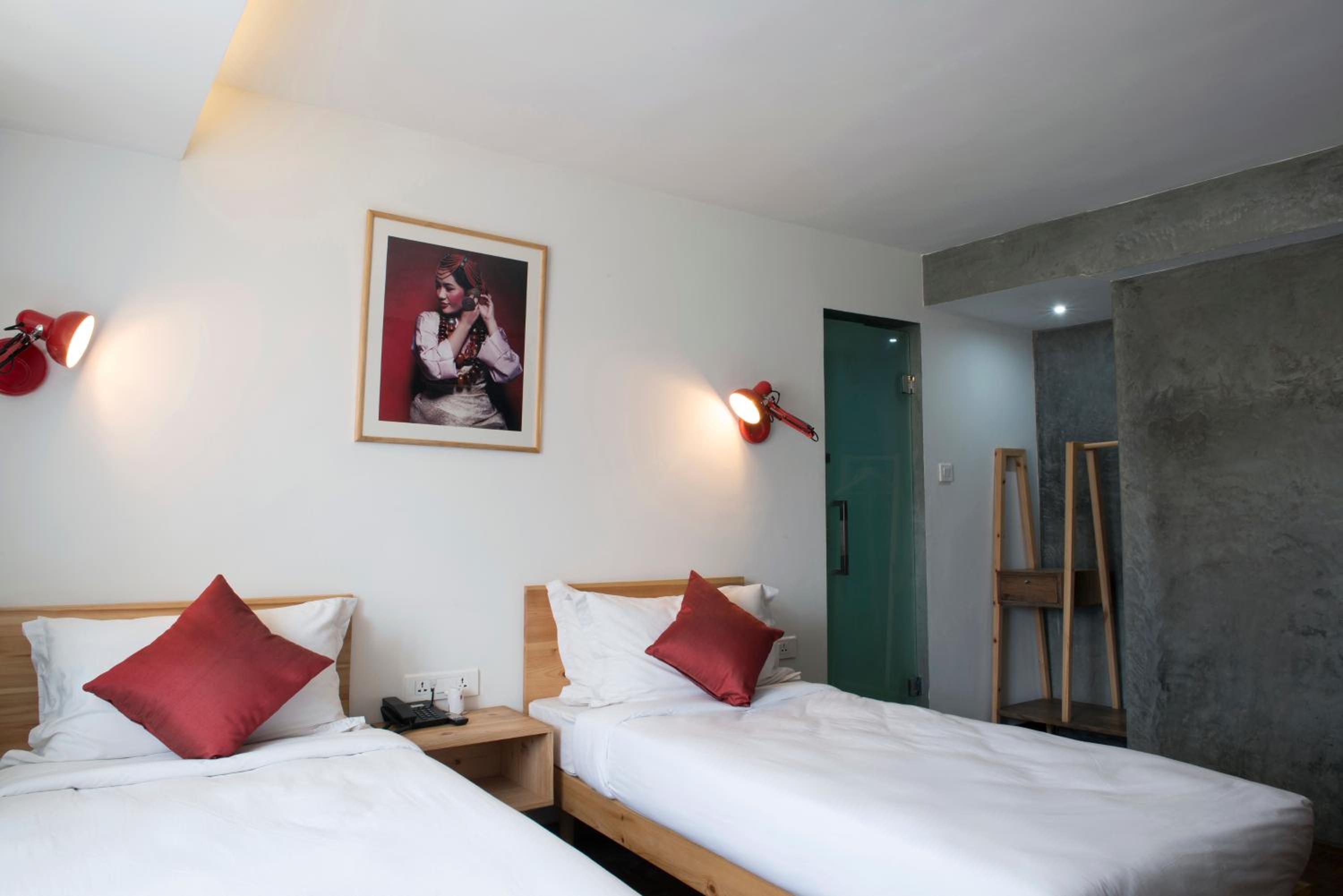 Superior Single Room - Photo 1