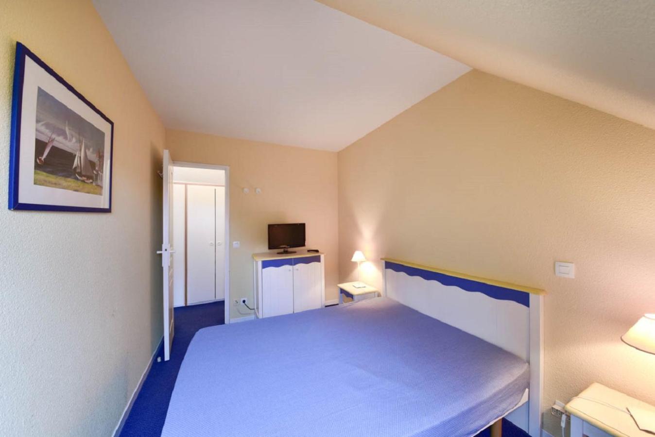 Comfort One-Bedroom Apartment (7 People) photo 3