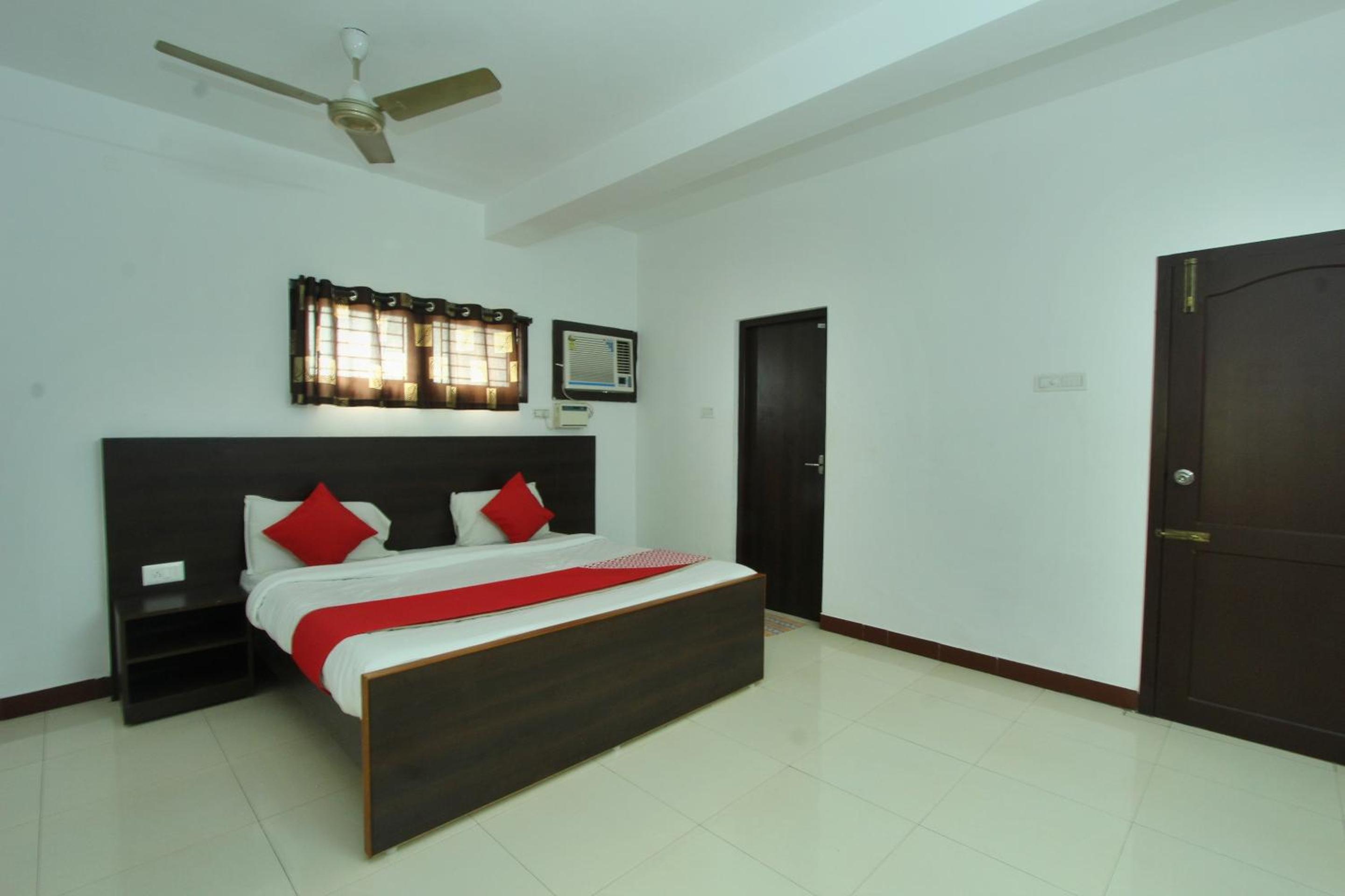 Standard Triple Room - Photo 10