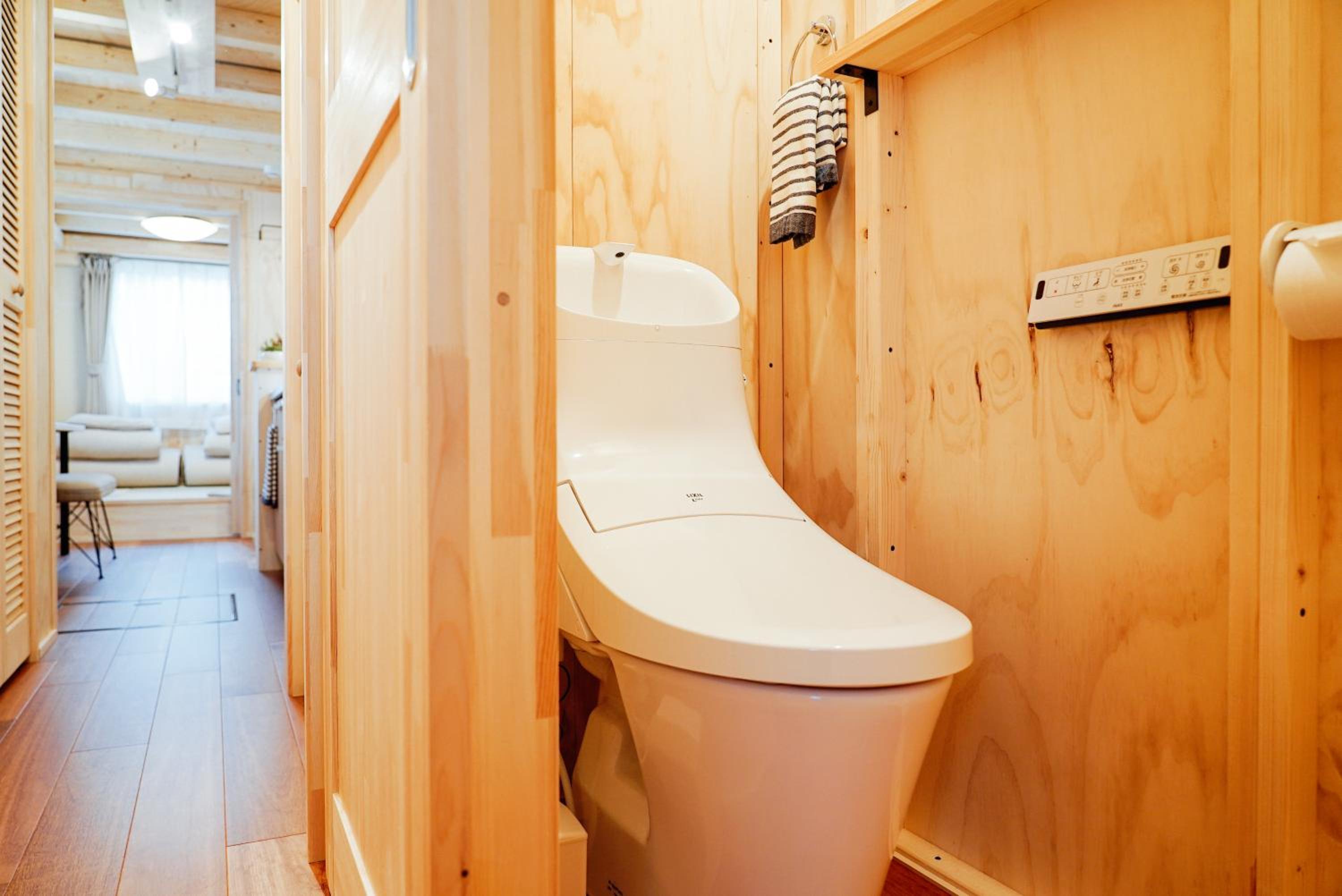 Two-Bedroom House - Photo 33