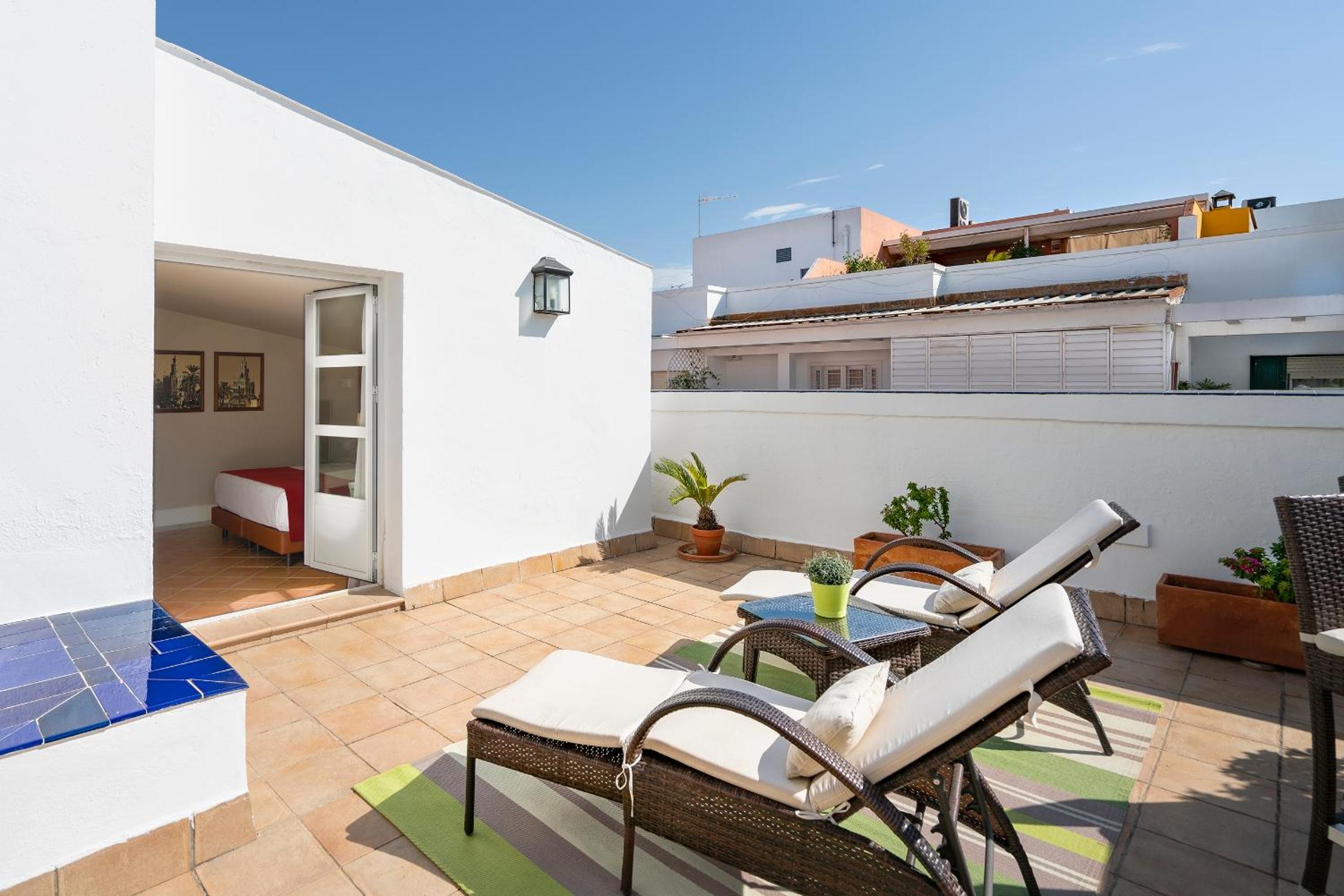 Superior Double Room with Terrace - Photo 4