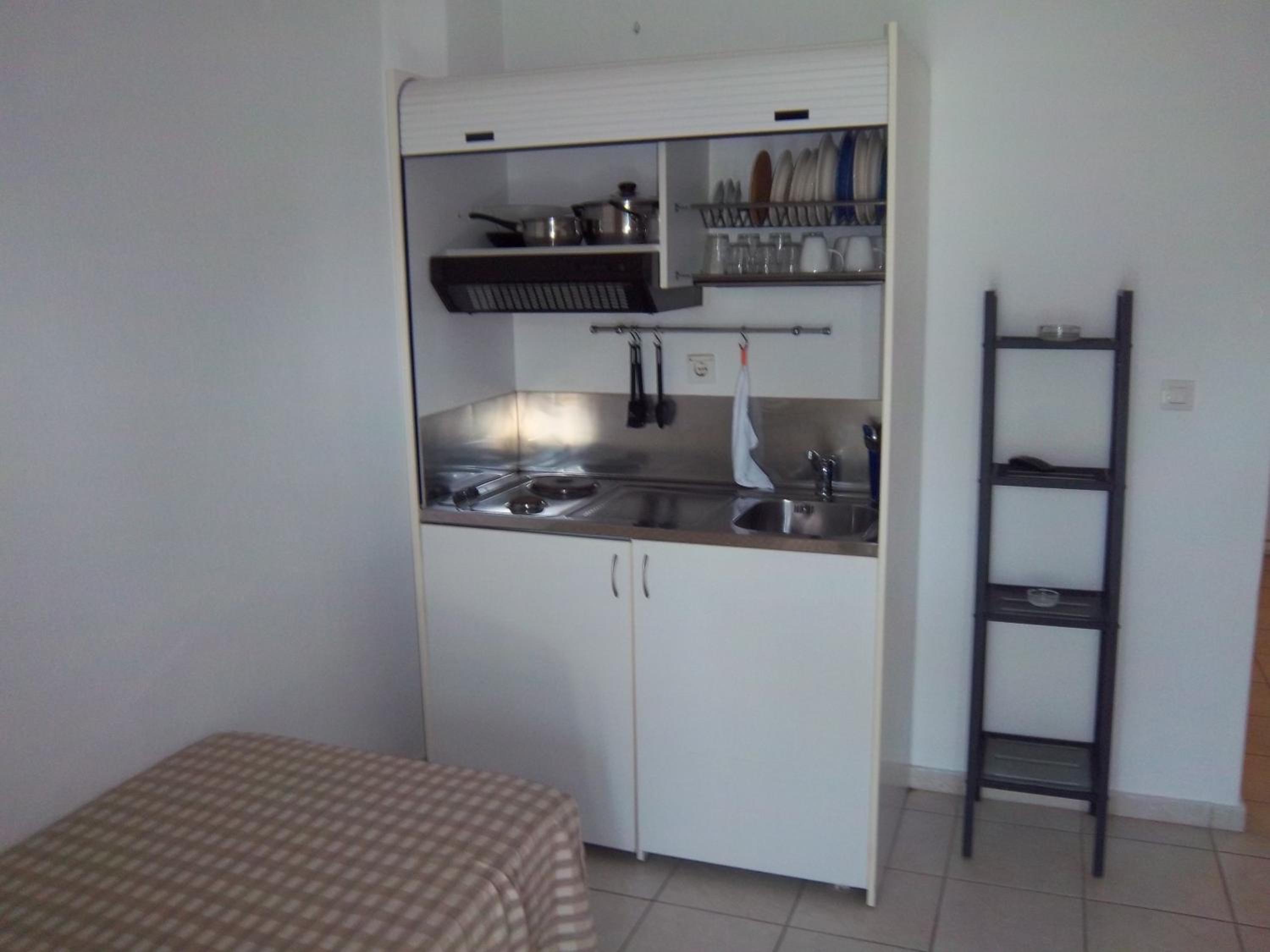 One-Bedroom Apartment with Balcony (4 Adults) photo 2