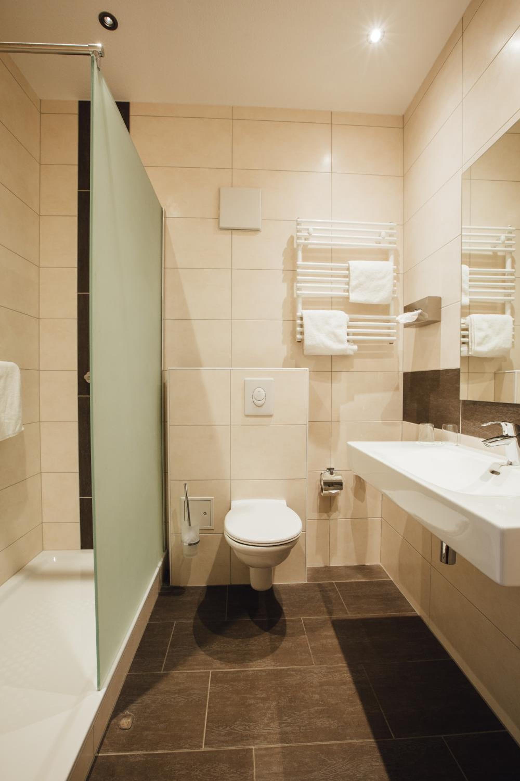 Business Double Room - Photo 5