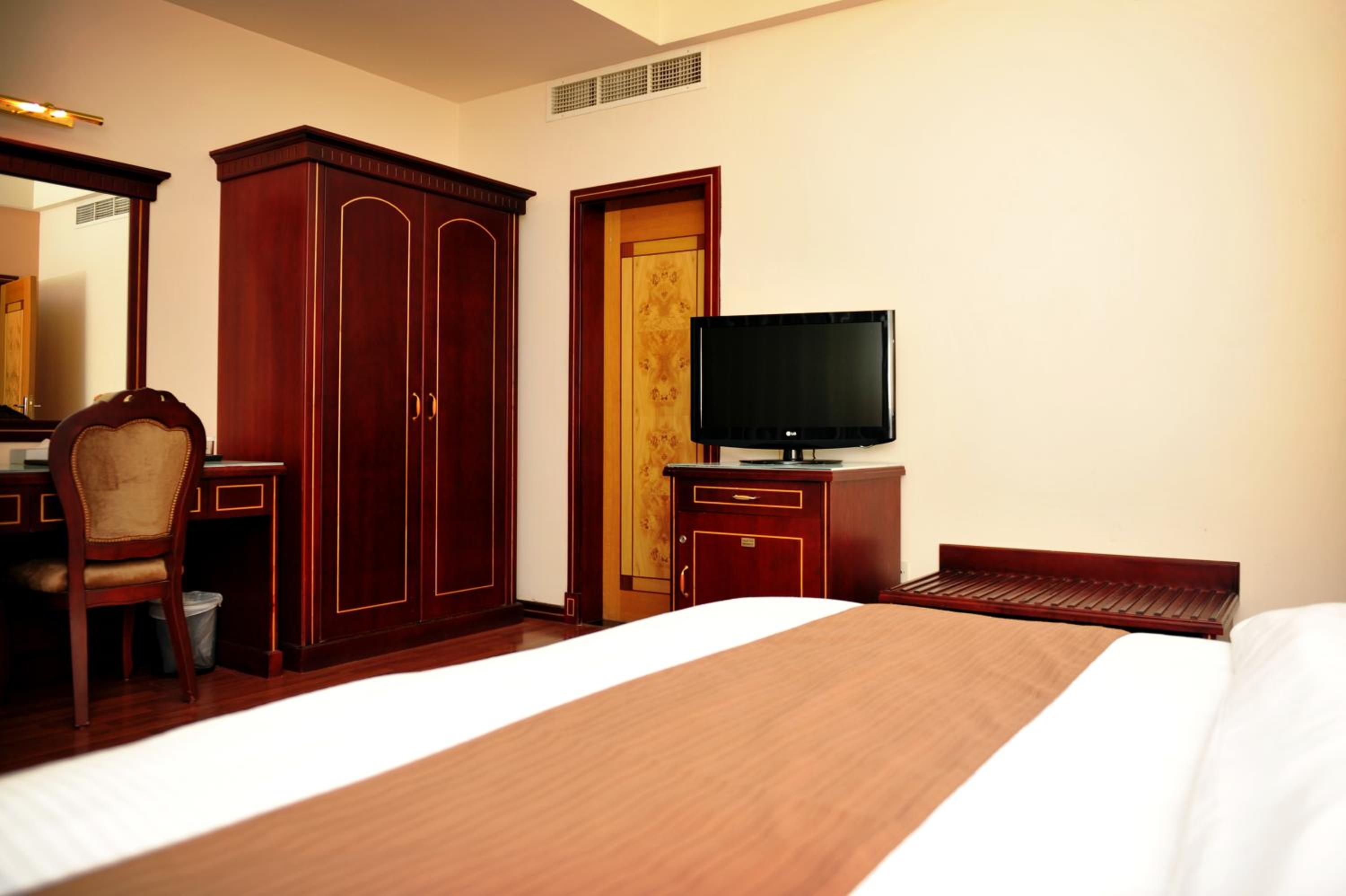 Deluxe Single Room