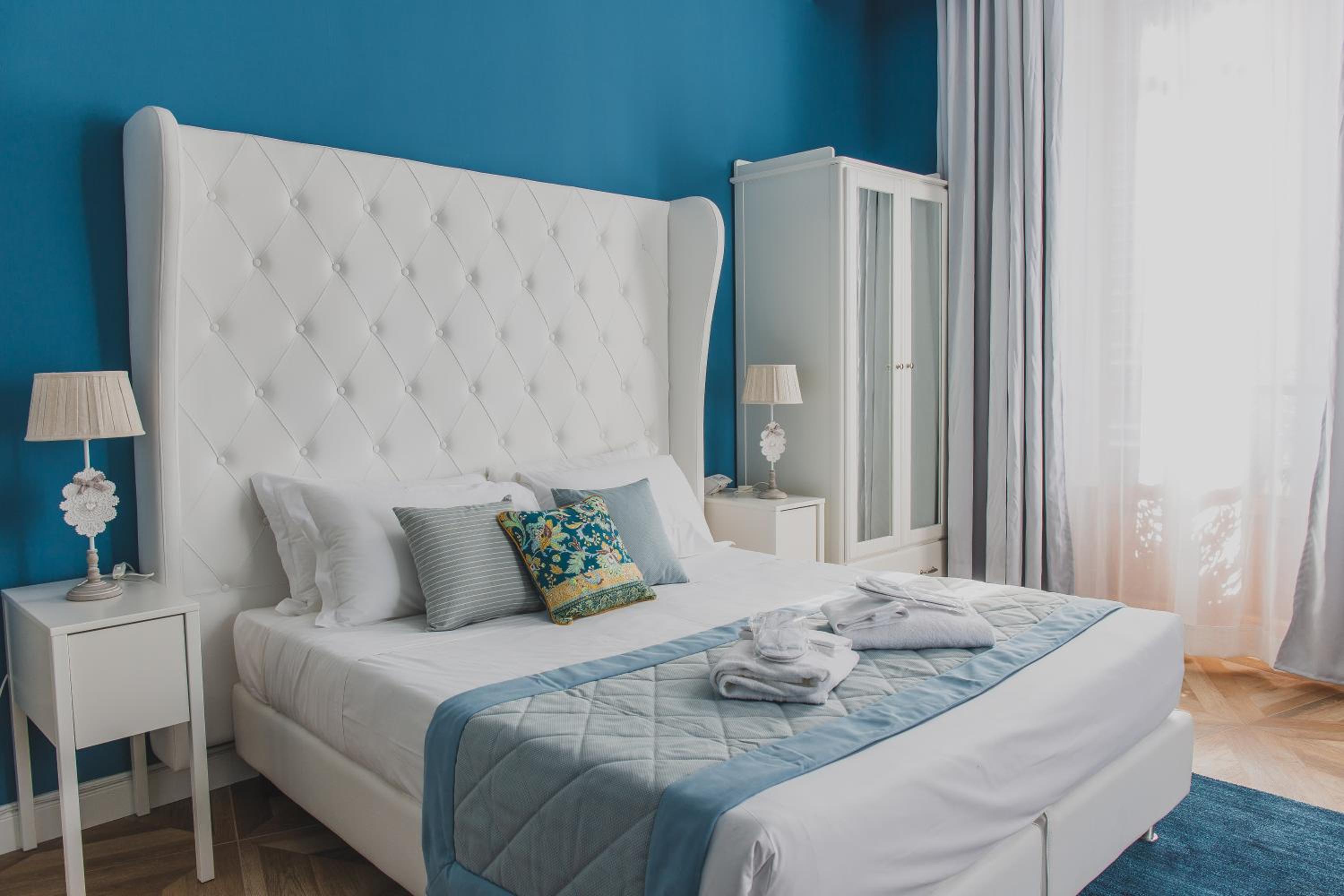 Deluxe Double Room with Extra Bed photo 2