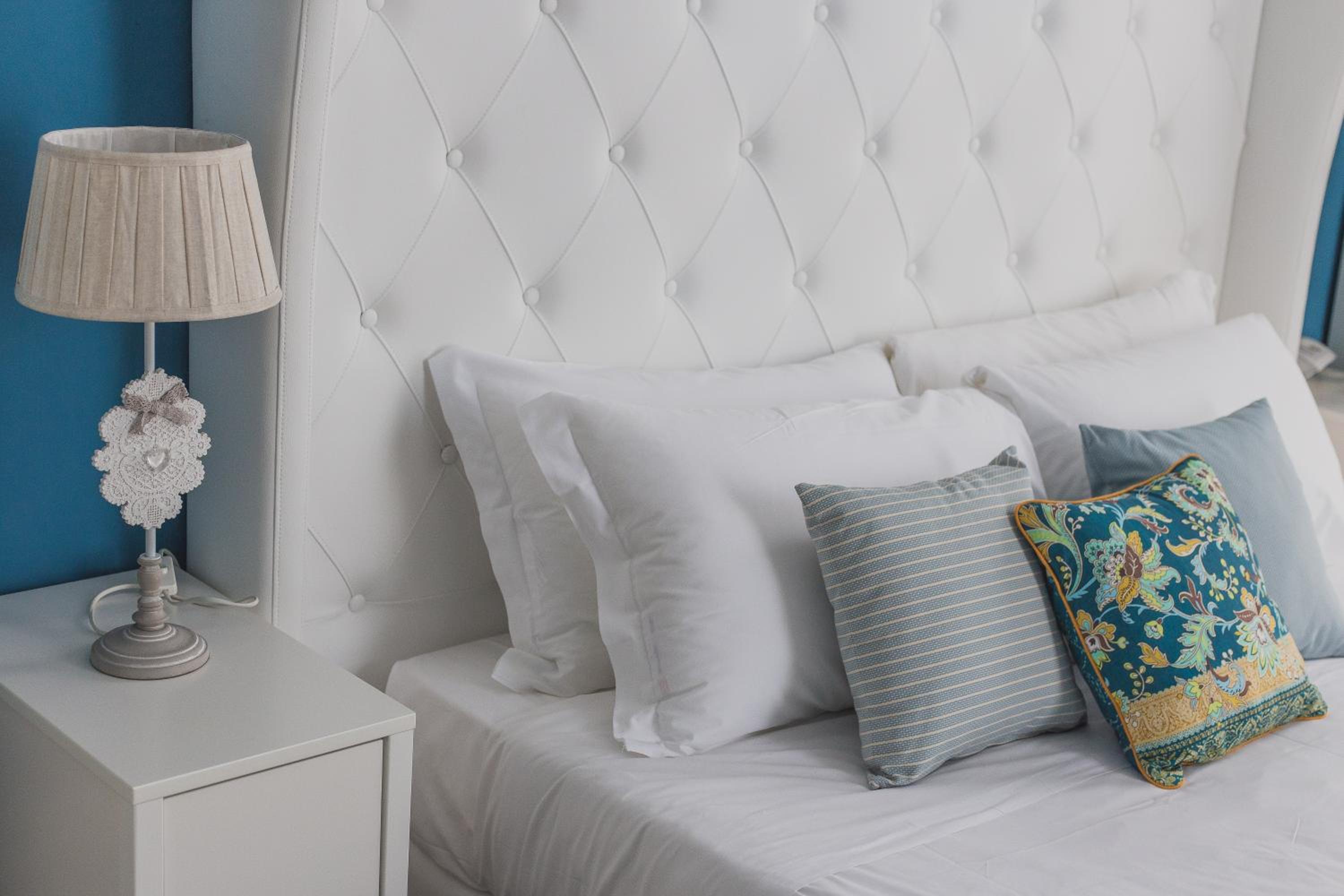 Deluxe Double Room with Extra Bed photo 3