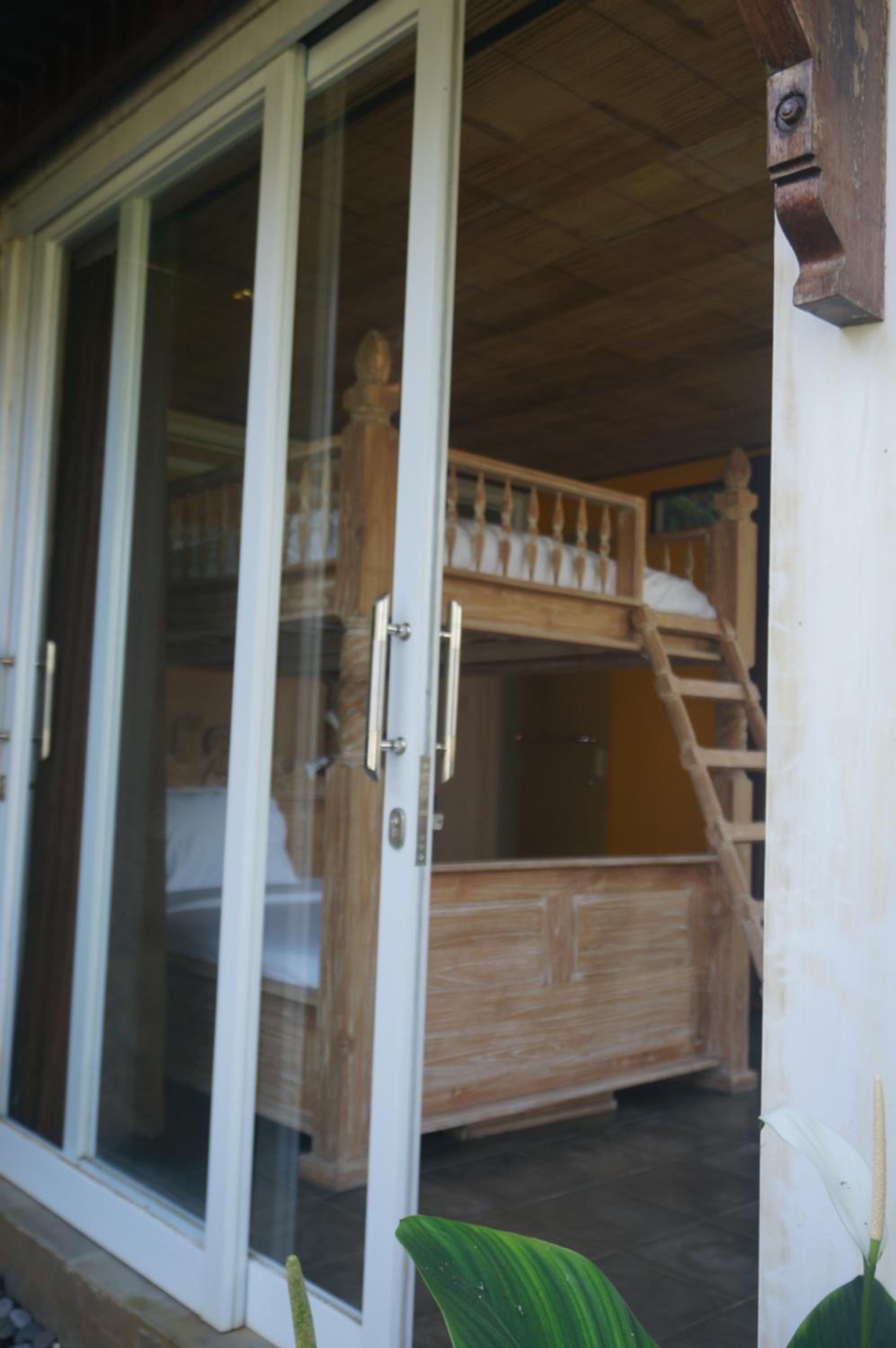 Family Room with Garden View - Photo 19
