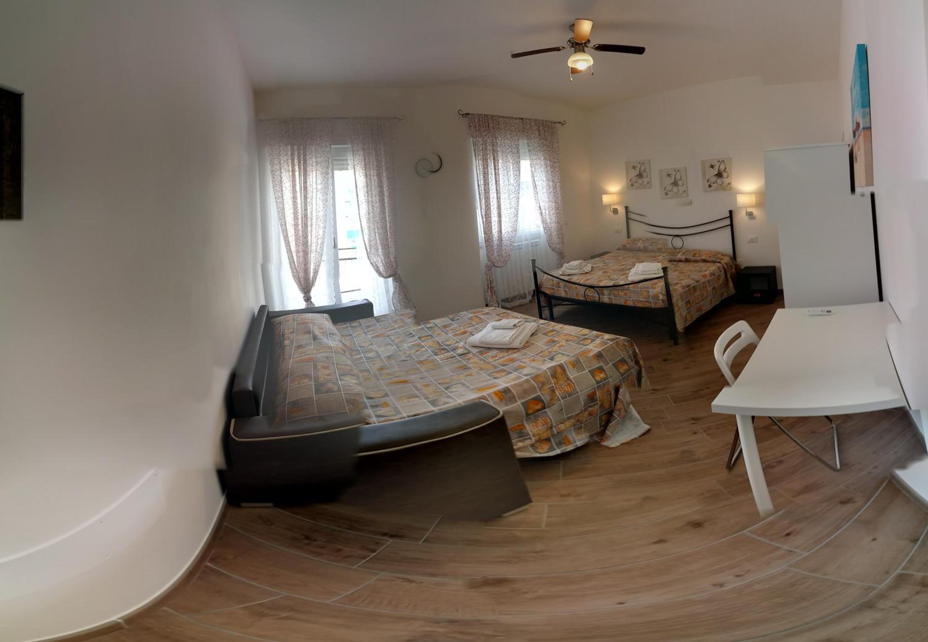 Triple Room - Photo 1